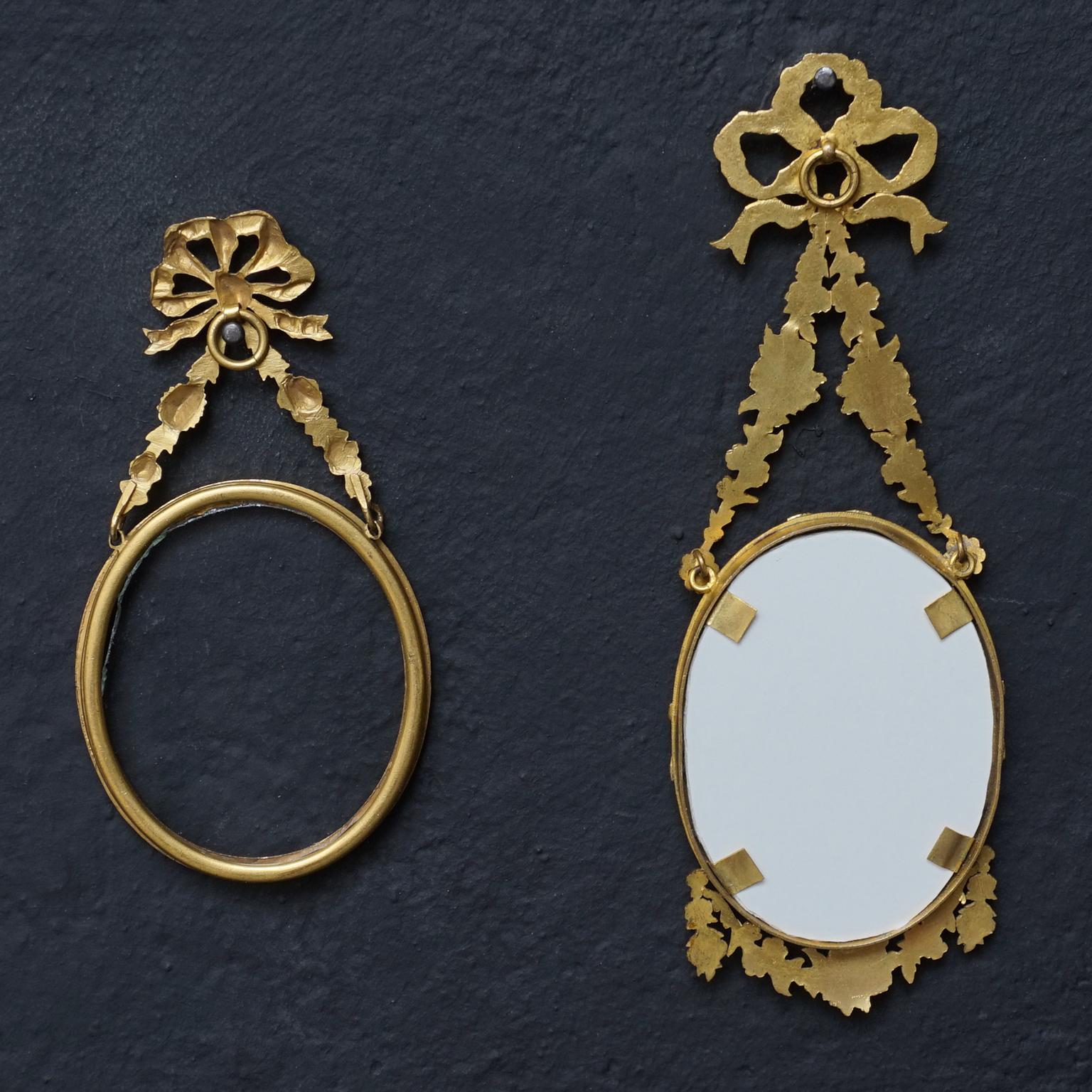 Five 19th Century French Bronze Ormolu Gilt Belle Époque Hanging Picture Frames 11