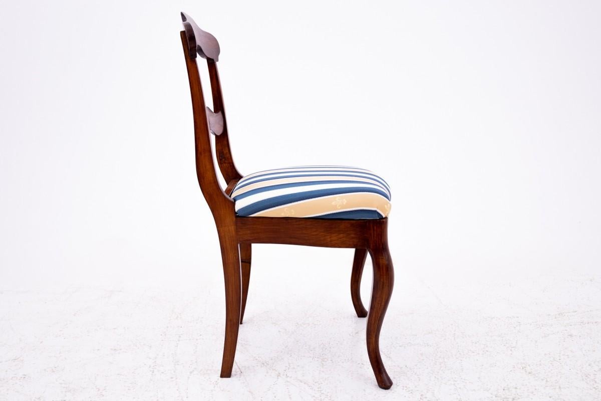 A set of antique chairs from the late 19th century, Northern Europe.

Furniture in very good condition, after professional renovation. Chair seats covered with new fabric.

Dimensions: height 90 cm / seat height 48 cm / width 49 cm / depth 52 cm
