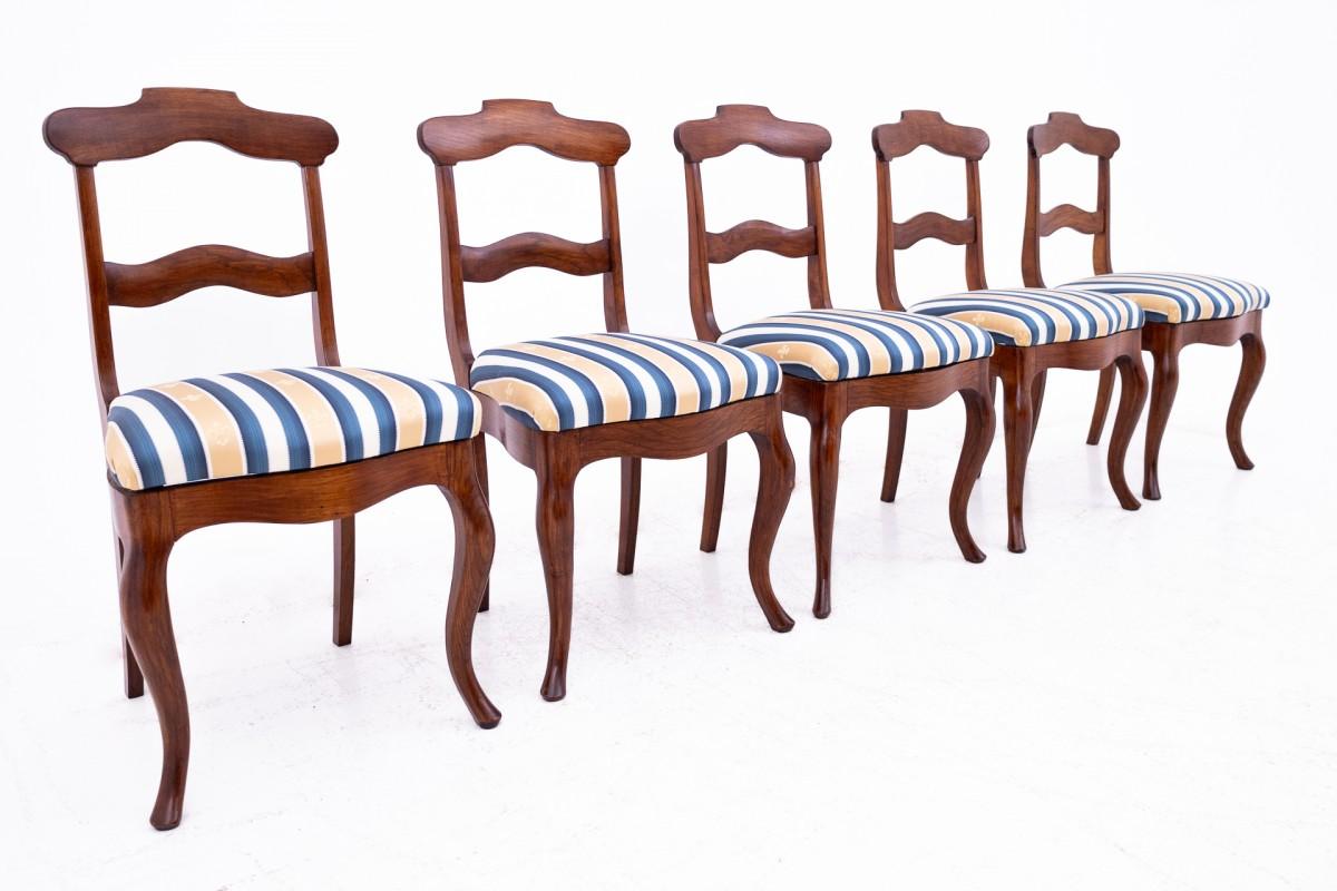 Five antique chairs, Northern Europe, around 1890. After renovation. For Sale 2