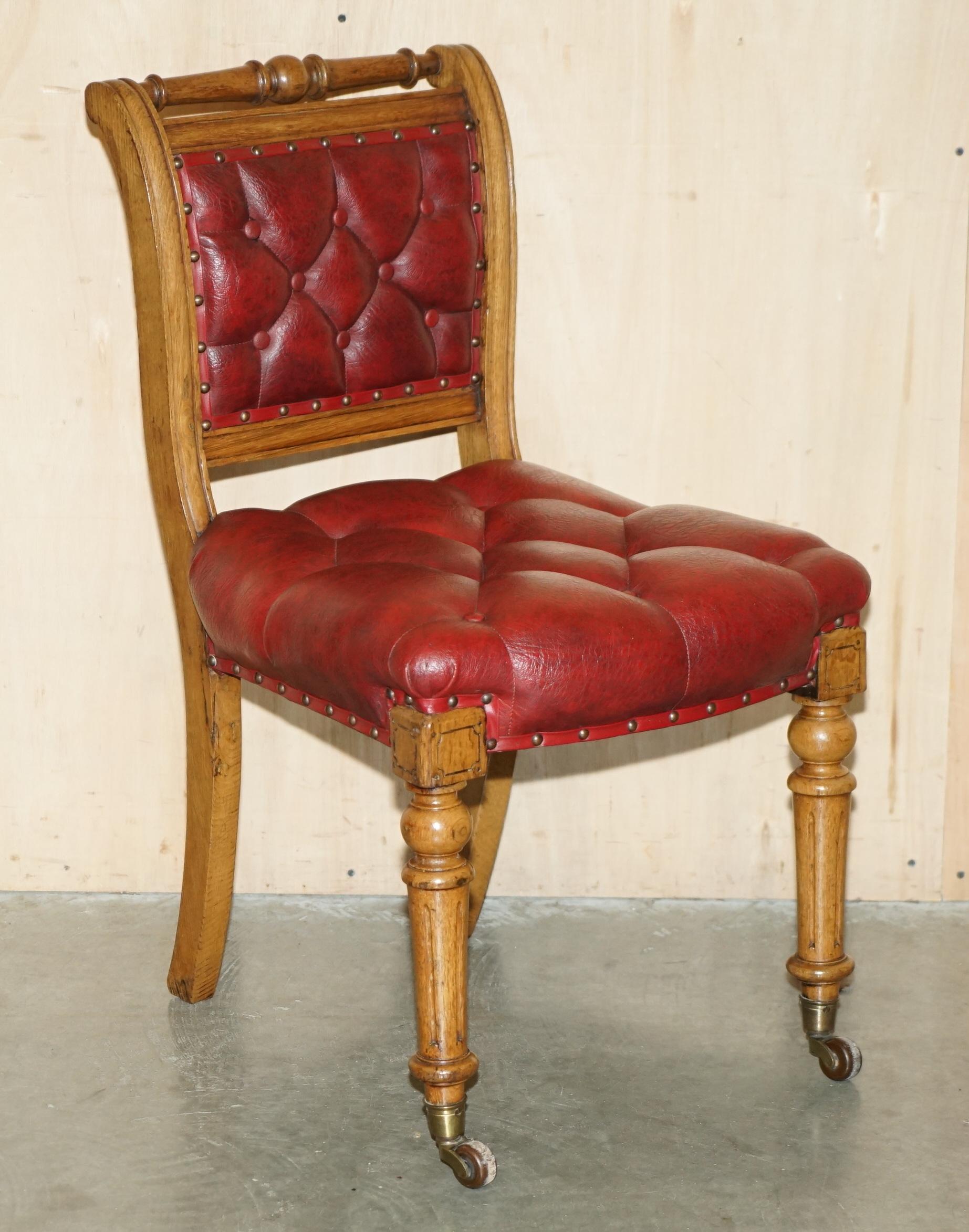 FÜNF ANTIQUE HOLLAND & SON'S ATTRIBUTED DINING CHAIRS WITH ENGLISH OAK FRAMES 5 (Viktorianisch) im Angebot