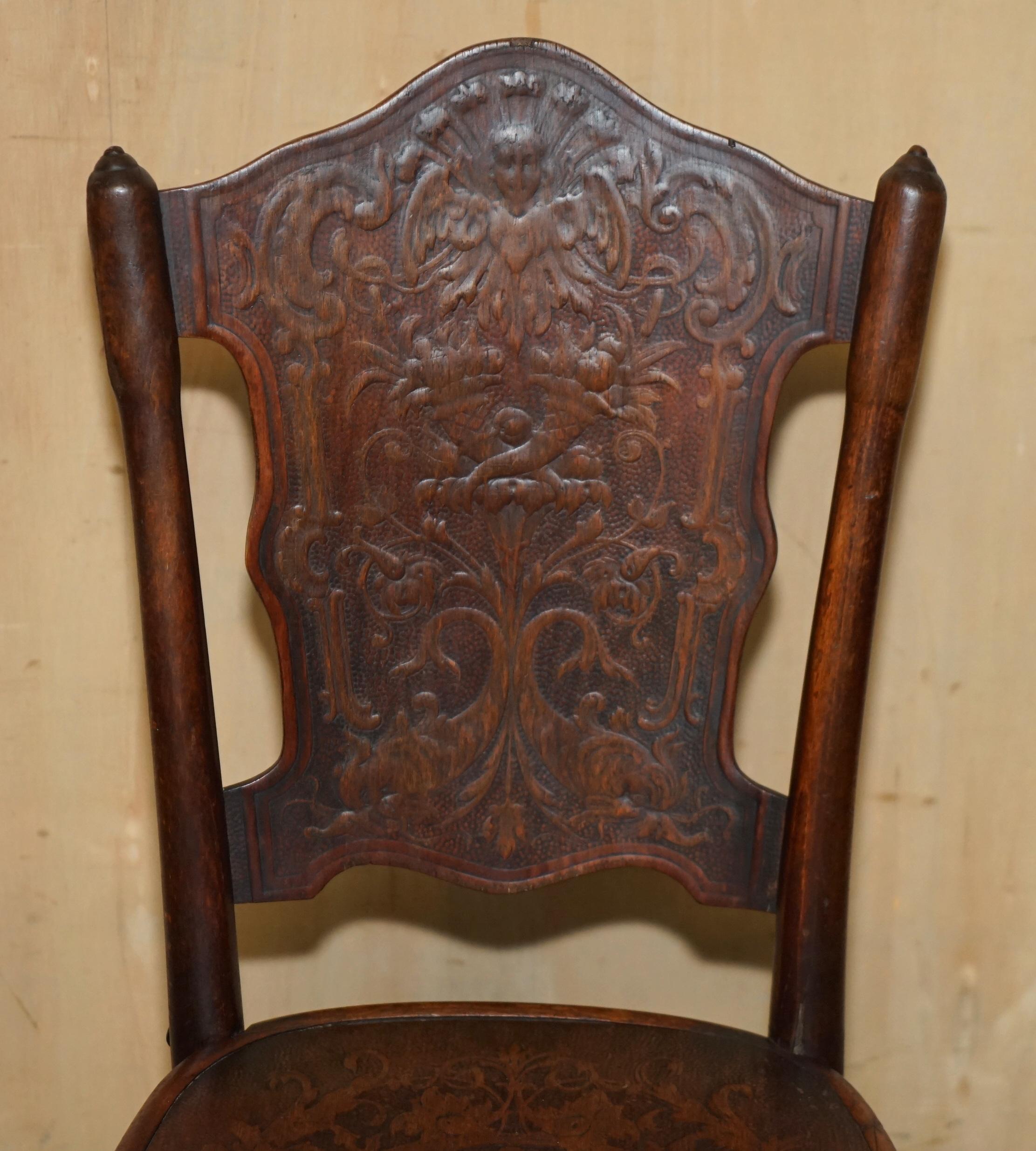Fatto a mano FiVE ANTIQUE JACOB & JOESEF KOHN CIRCA 1850 THONET BENTWOOD CHERUB DINING CHAIRS in vendita