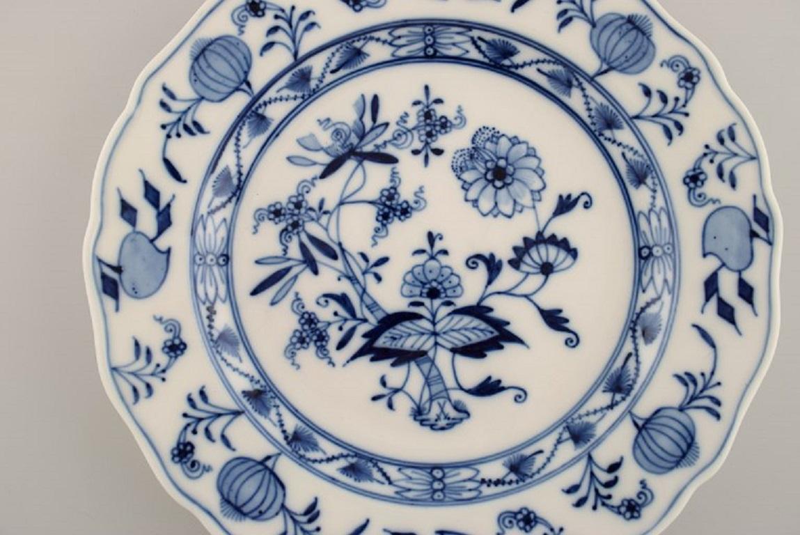 19th Century Five Antique Meissen Blue Onion Dinner Plates in Hand-Painted Porcelain