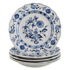 Five Antique Meissen "Blue Onion" Dinner Plates in Hand-Painted Porcelain