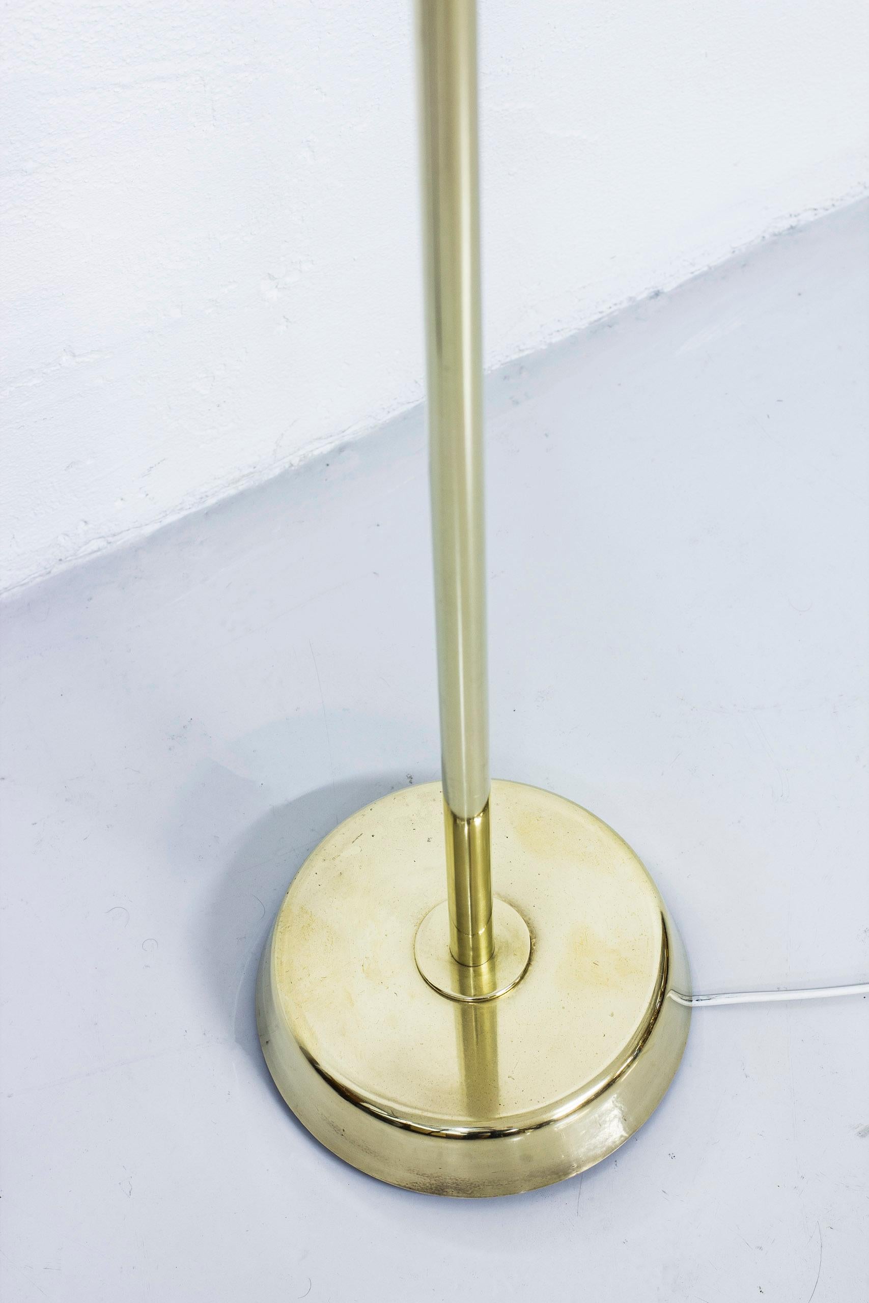 Brass Rare Swedish Modern brass Floor Lamp by Hans Bergström, Ateljé Lyktan, 1940s
