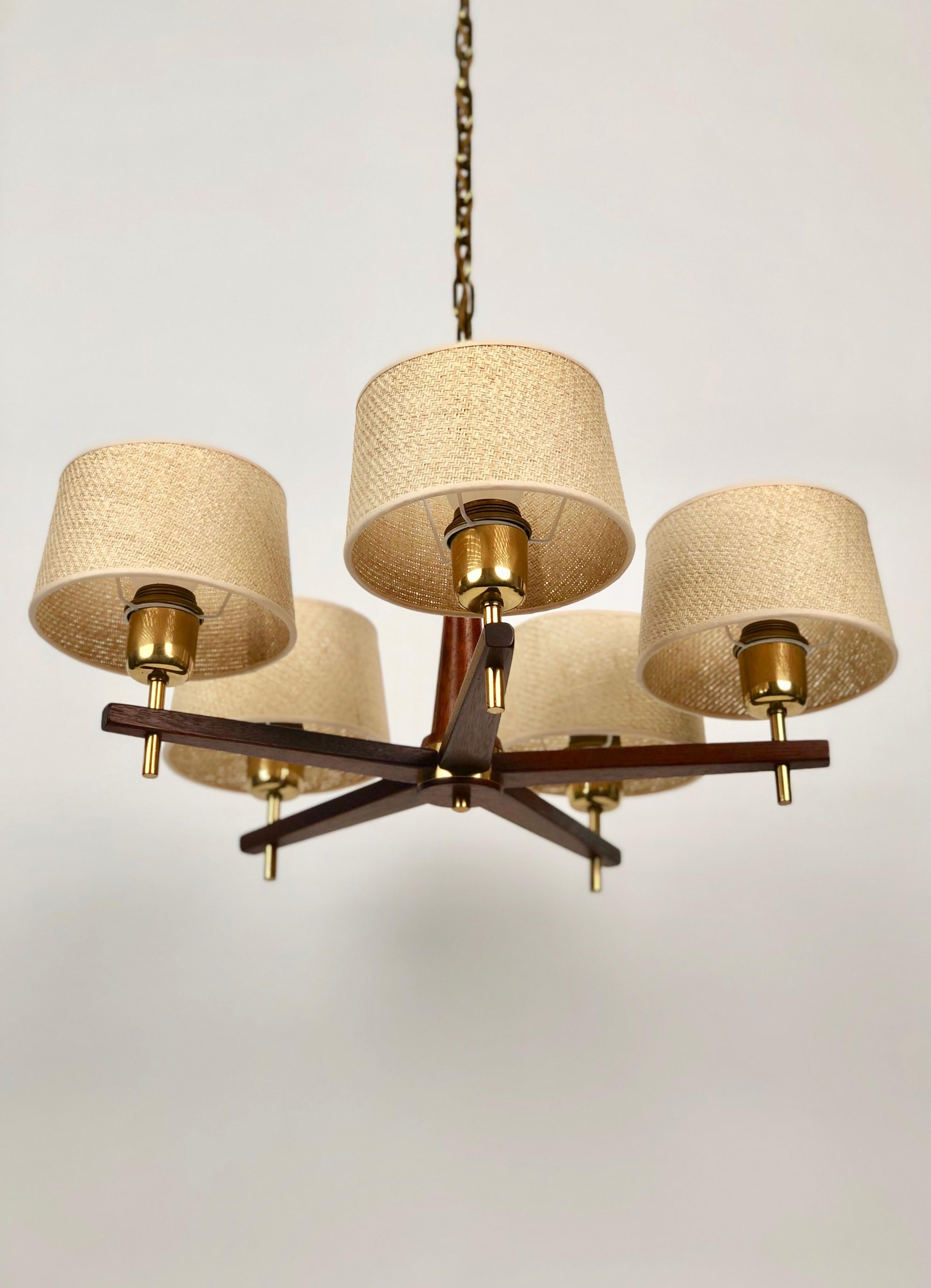 Mid-Century Modern Five Arms Chandelier in Teak Wood and Brass with Cane Shades, 1960, Austria For Sale