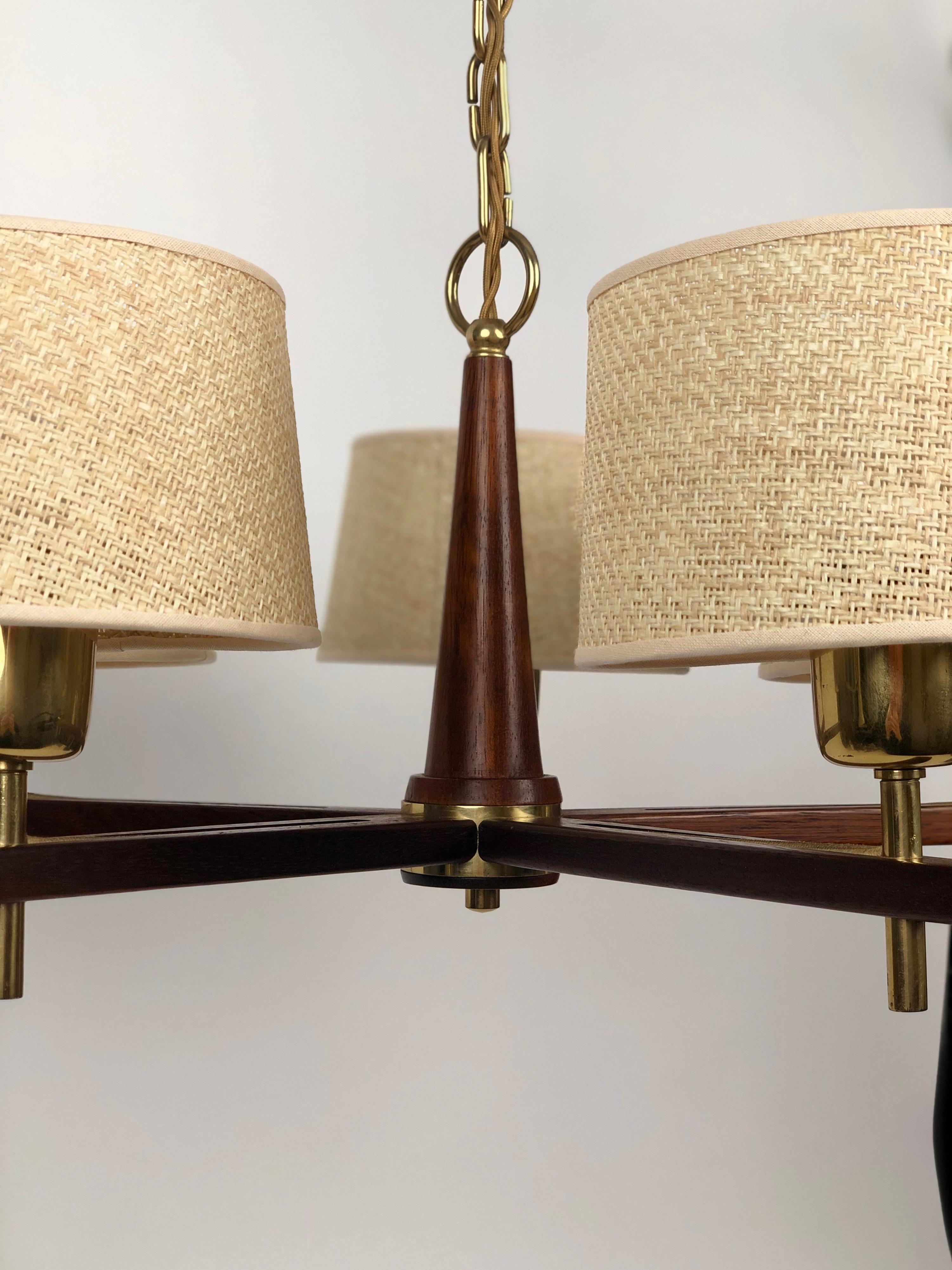 20th Century Five Arms Chandelier in Teak Wood and Brass with Cane Shades, 1960, Austria For Sale