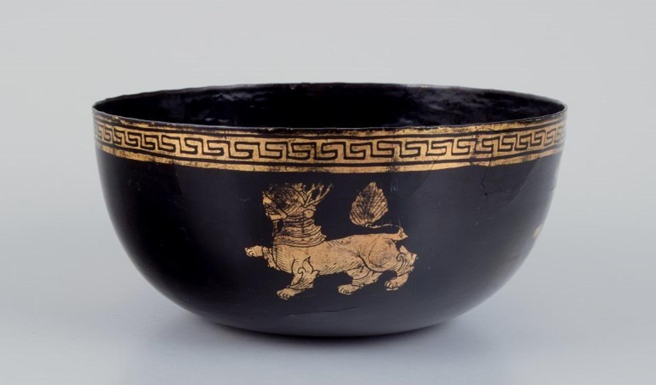 Other Five Asian bowls made of papier-mâché. Decorated in gold and black. For Sale