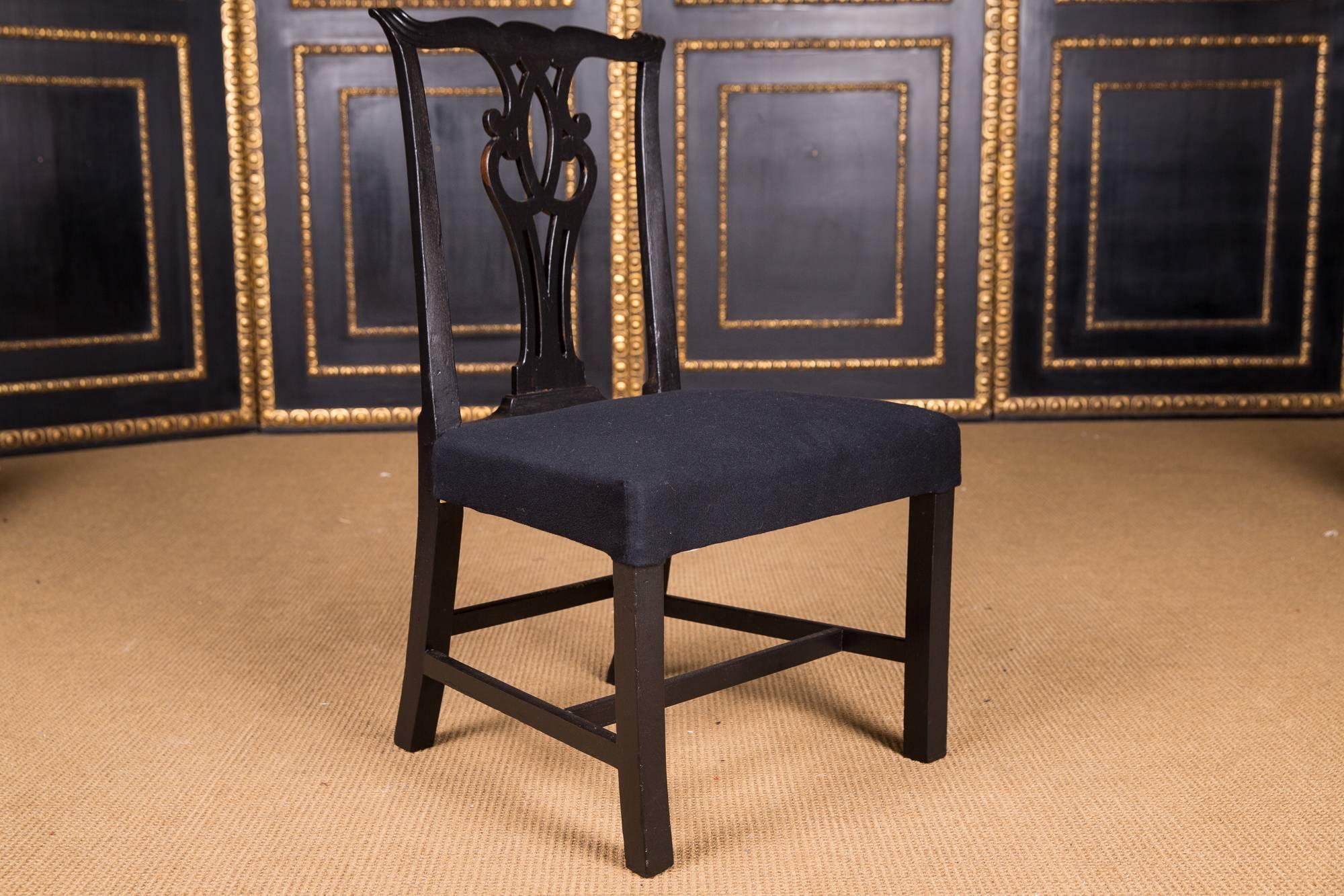 Woodwork Five Beautiful Chairs in antique Regency Style black For Sale