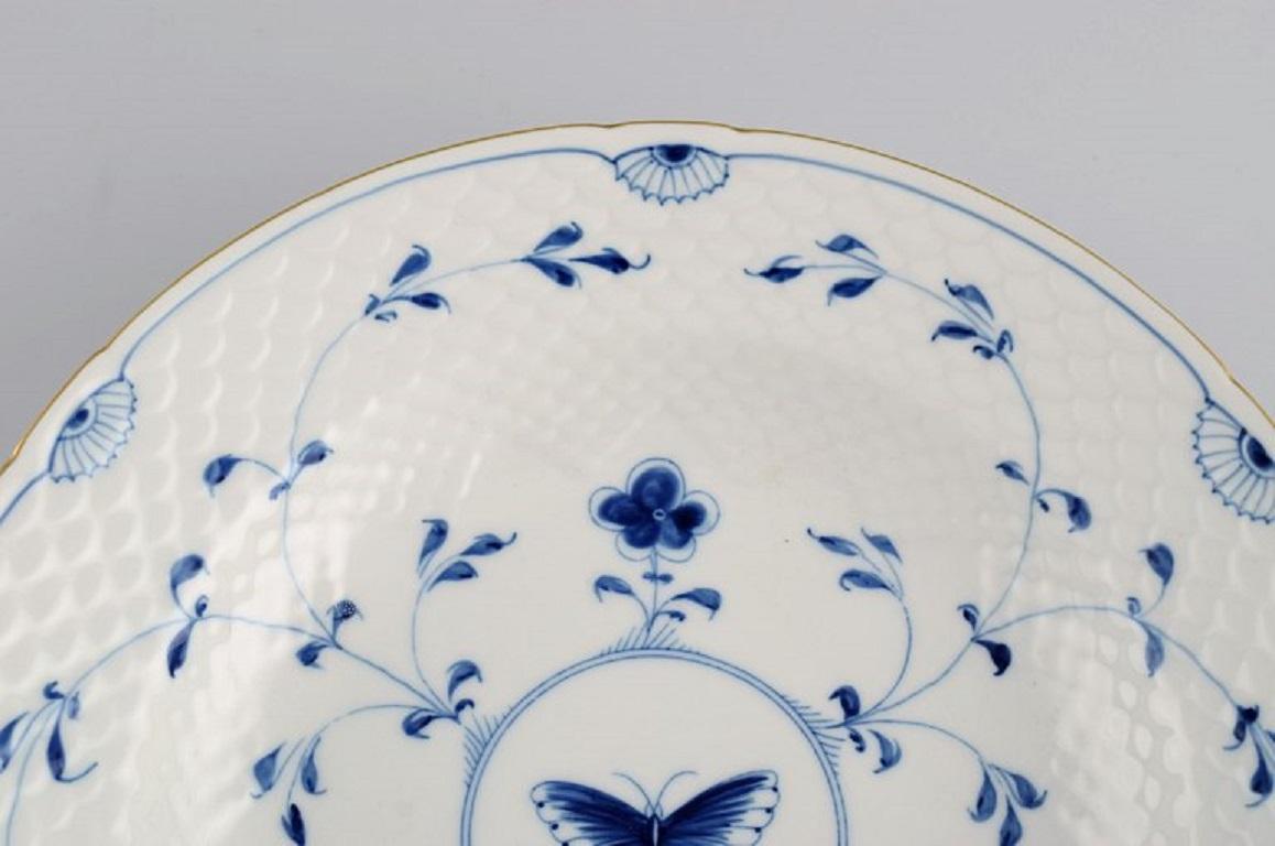 Five Bing & Grøndahl Butterfly Deep Plates in Hand-Painted Porcelain In Excellent Condition For Sale In Copenhagen, DK