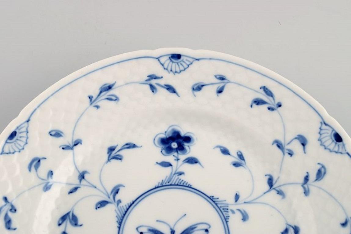 Five Bing & Grøndahl Butterfly Lunch Plates in Hand-Painted Porcelain In Excellent Condition For Sale In Copenhagen, DK