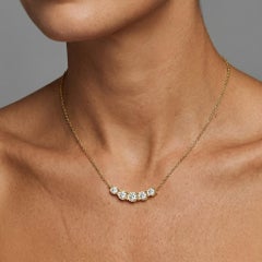 Collier pendentif courbe en or 14 carats avec cinq pierres et diamants