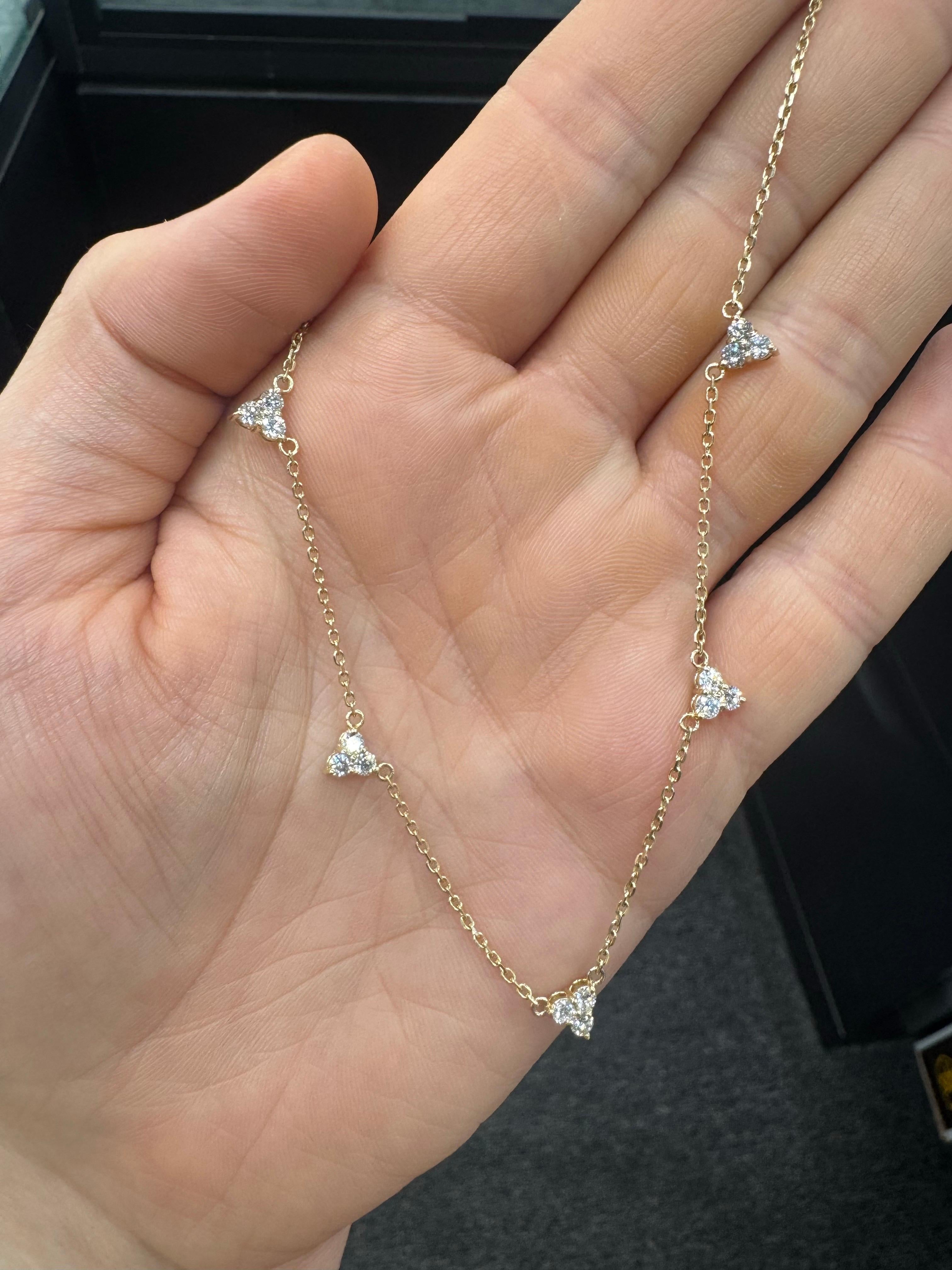 Round Cut Five Diamond Drop Station Necklace 0.86 Carats 14KT Yellow Gold F-G VS2-SI1 For Sale