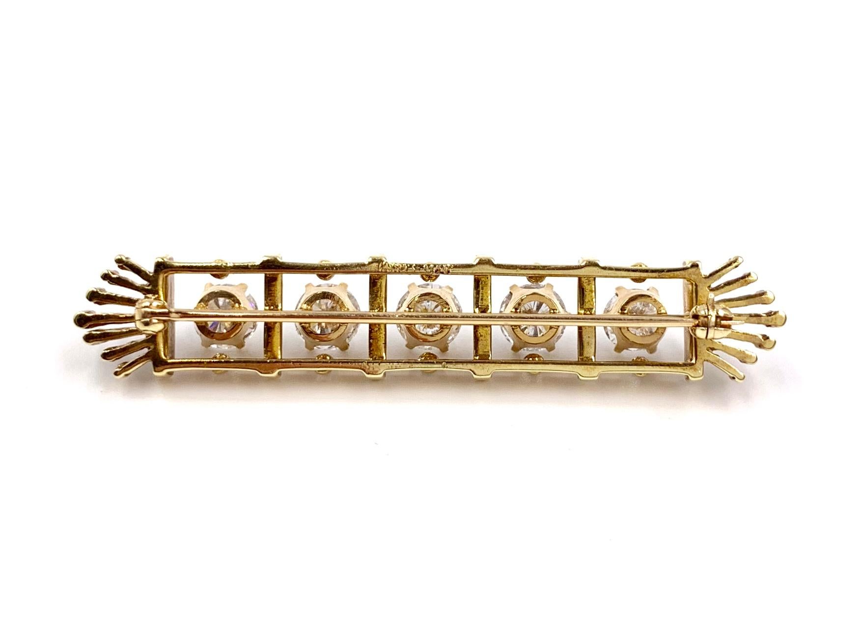 Round Cut Five Diamond Yellow Gold and Enamel Bar Brooch For Sale