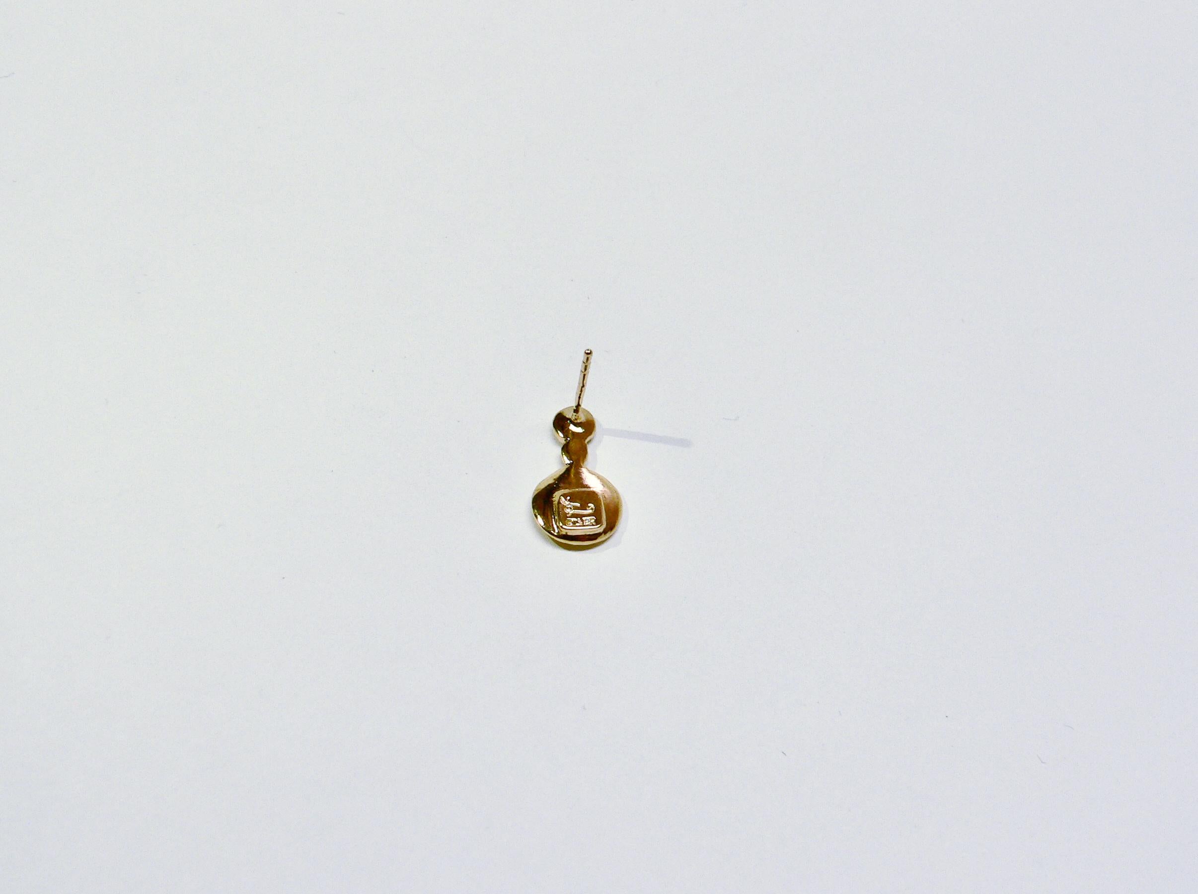 Women's or Men's Five Dots Single Stud Earring, Sterling Silver, 18 Karat Yellow Gold-Plated For Sale
