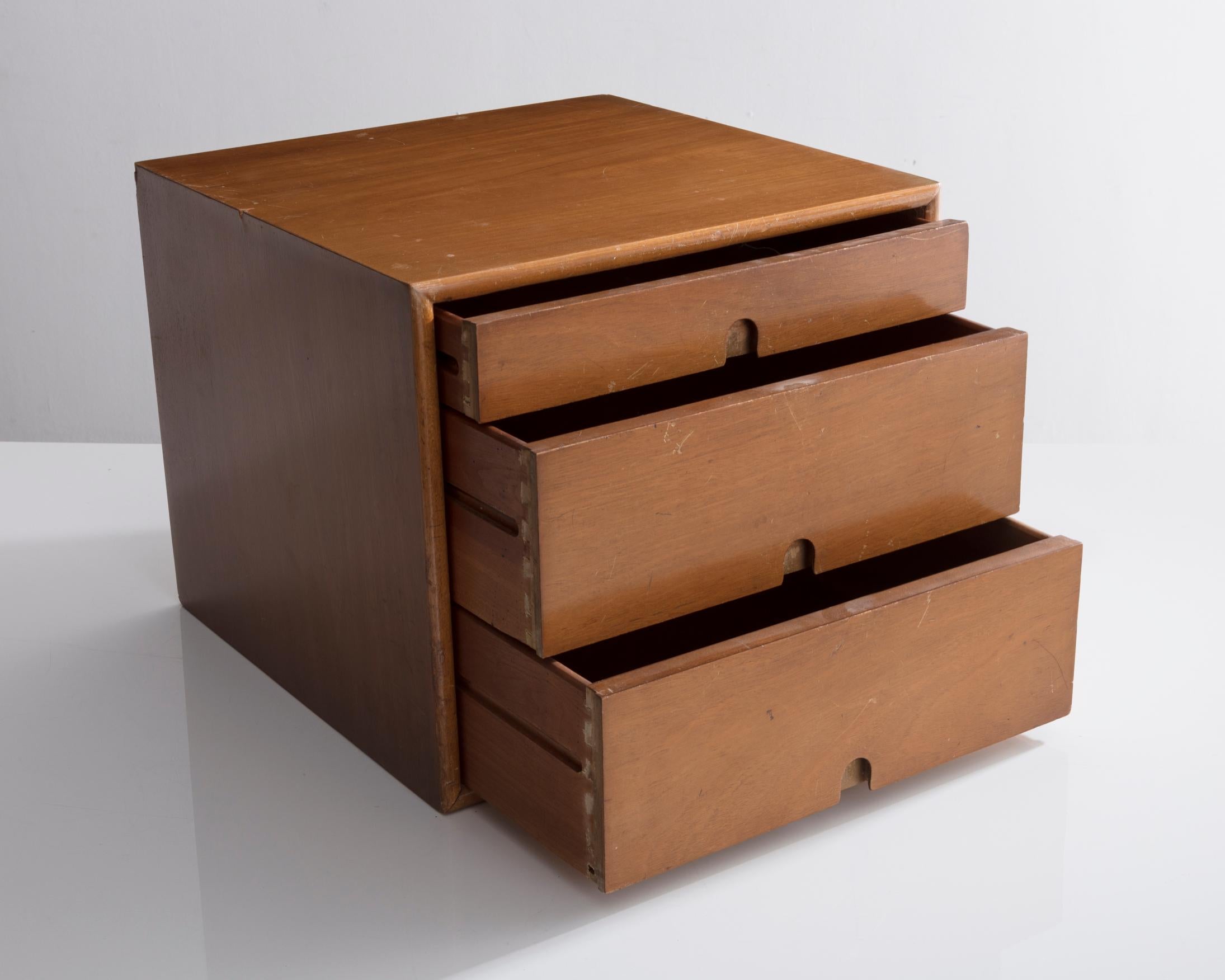 Five-drawer cabinet for the organic design competition. 1940. Manufactured by Red Lion Furniture Co., York, PA. Honduran Mahogany. Provenance: Collection of Mark McDonald. Exhibited: Eames Design: Charles and Ray Eames, Tokyo Metropolitan Art