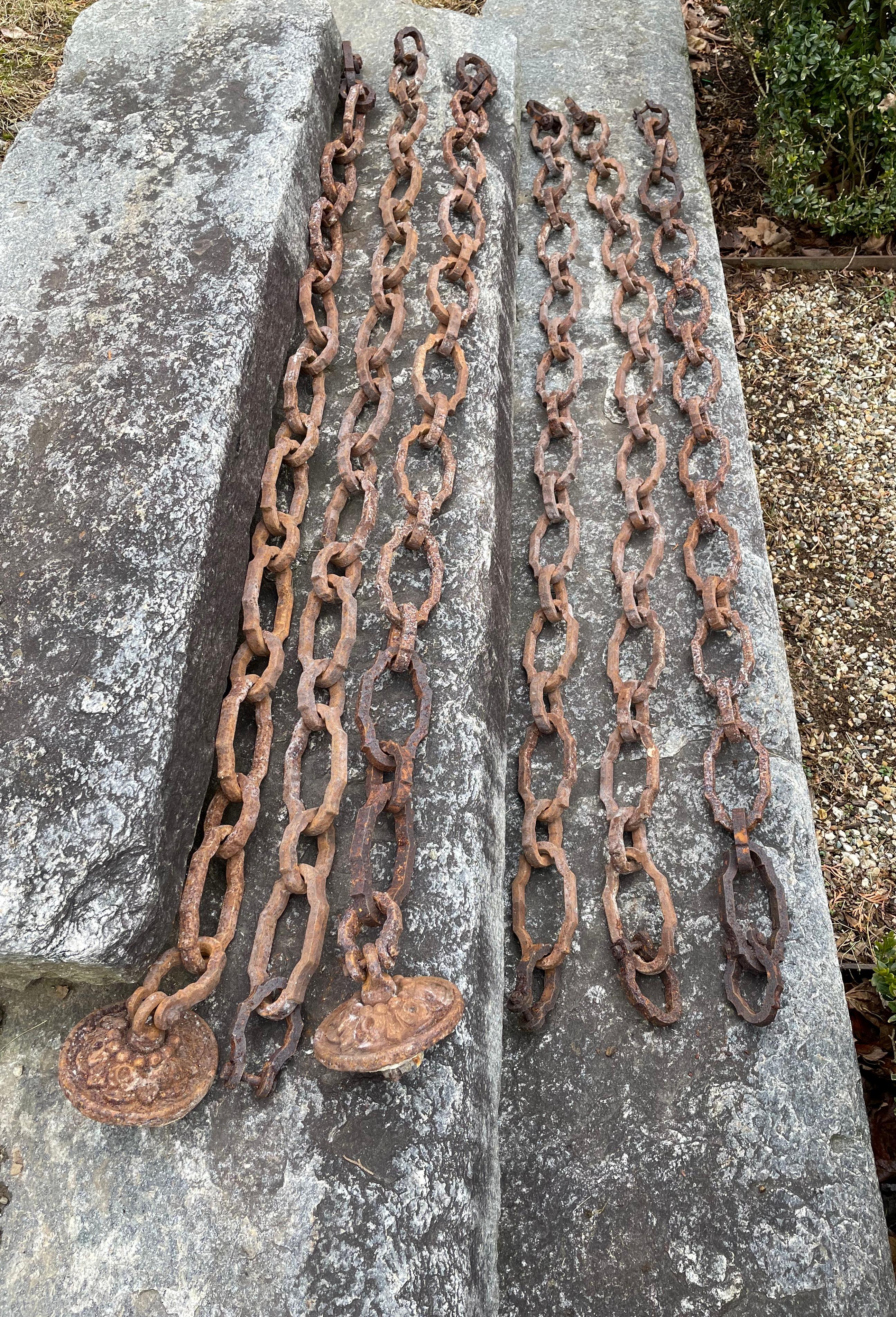 Five French Cast Iron Bollards with Elaborate Original Chain and Rosettes For Sale 9