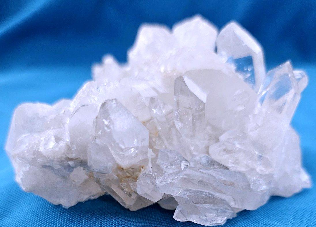Specimen naturale a grappolo di cristallo da cinque pollici - Numero 5  VENDITA CONCLUSIVA in vendita 2