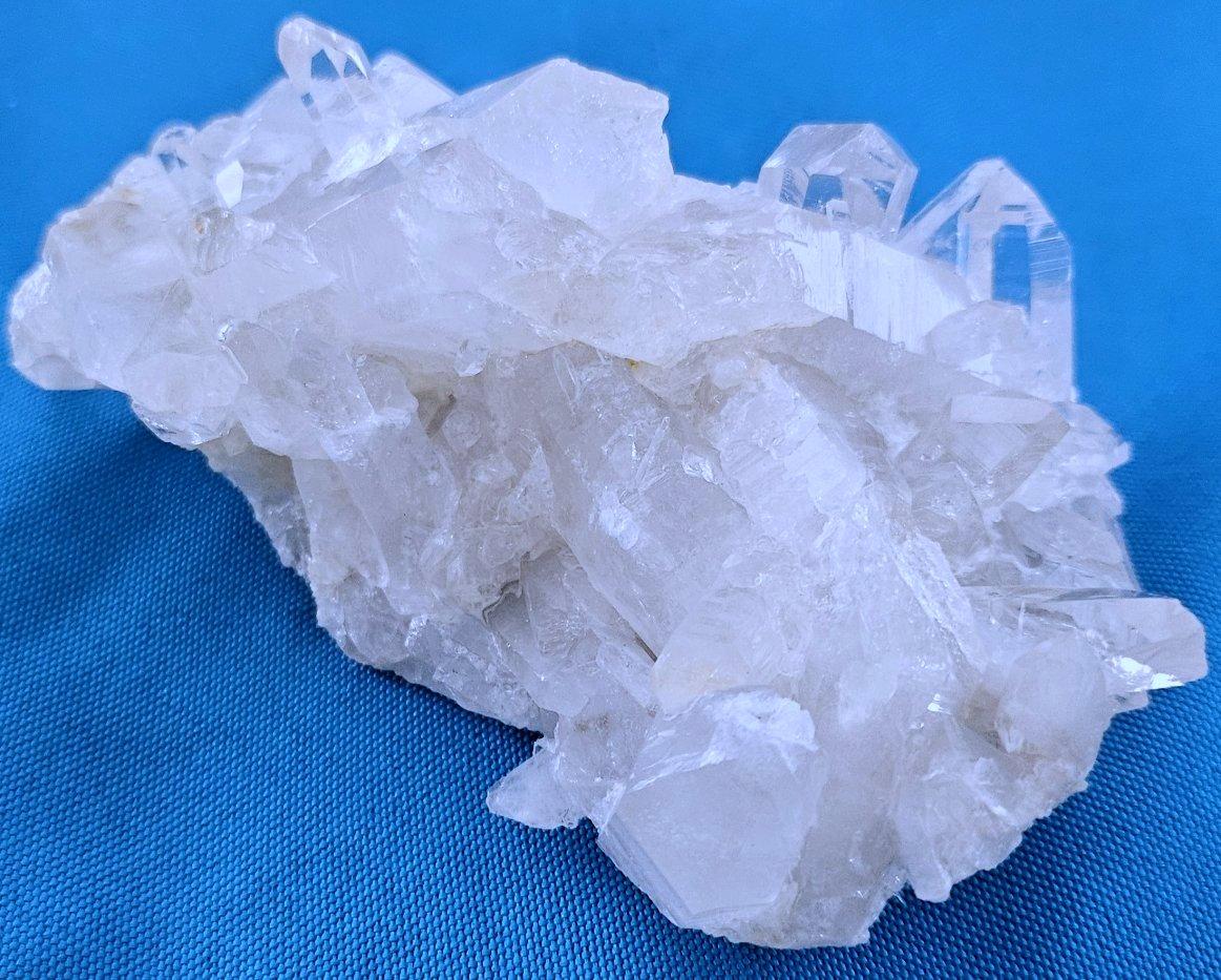 Specimen naturale a grappolo di cristallo da cinque pollici - Numero 5  VENDITA CONCLUSIVA in vendita 5