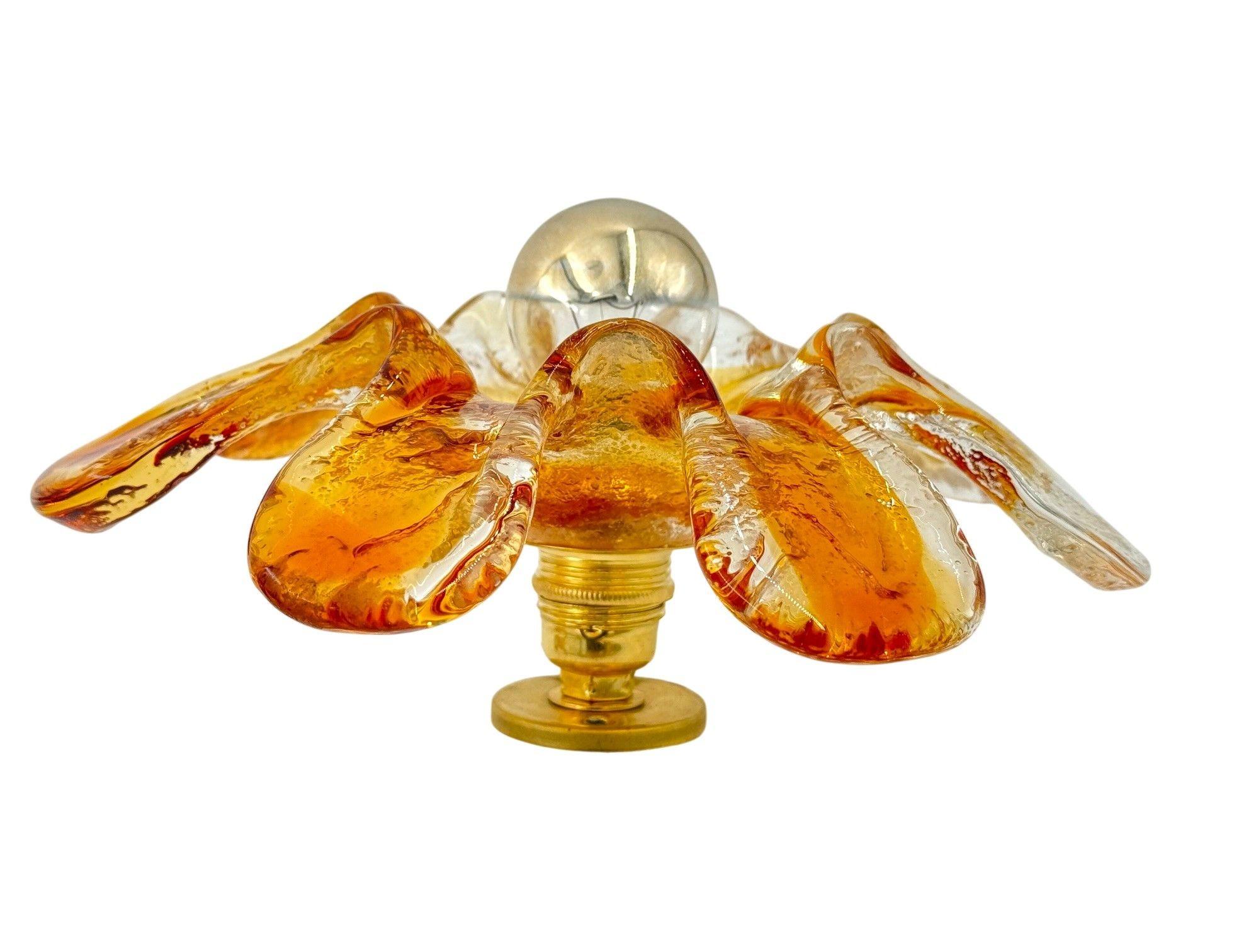 Cinque focaccine da parete in vetro di Murano degli anni '70 di Mazzega Murano in vendita 4