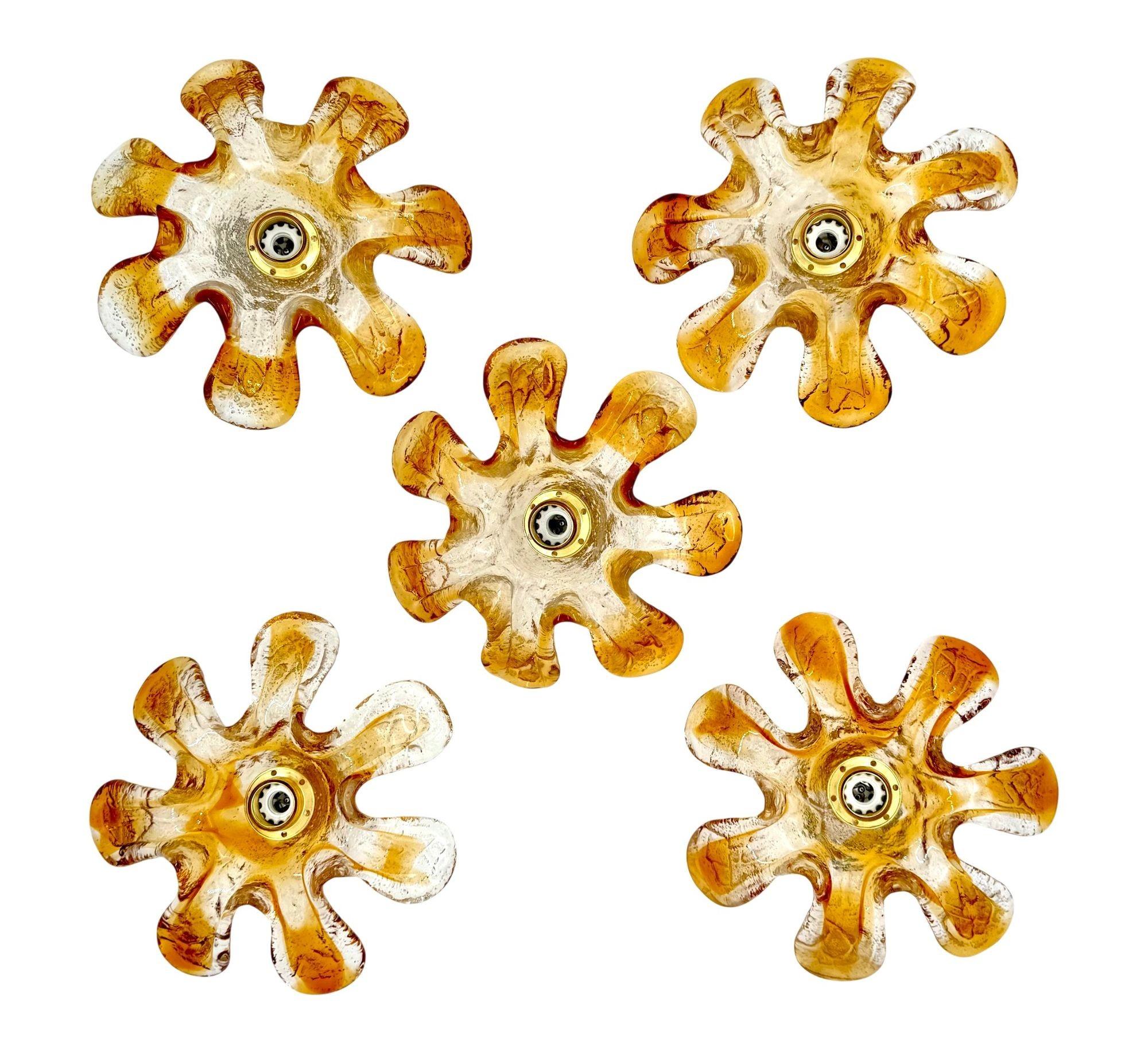 Cinque focaccine da parete in vetro di Murano degli anni '70 di Mazzega Murano In condizioni buone in vendita a London, GB