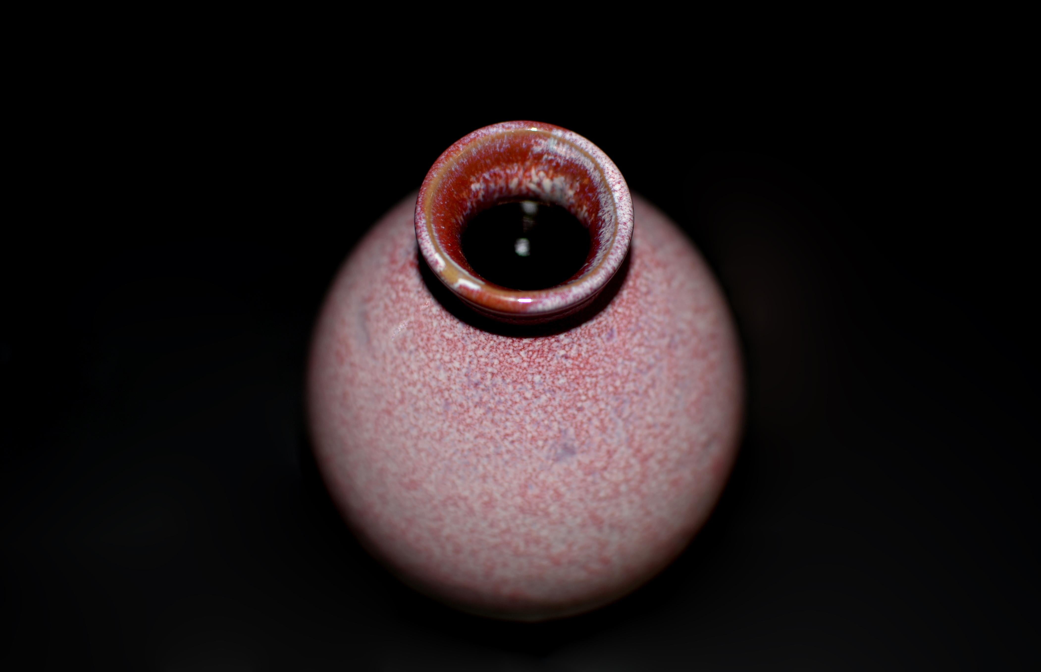 Cinque bottiglie di vino in ceramica giapponese Jian Vases Red Gradient in vendita 2