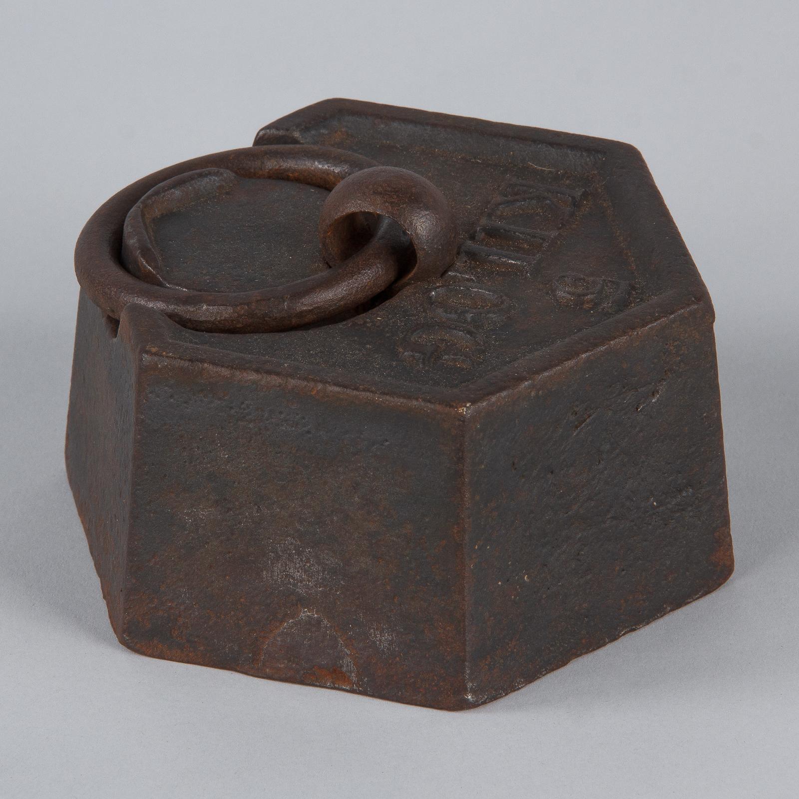 20th Century Five Kilogram Iron Scale Weight, France, Early 1900s