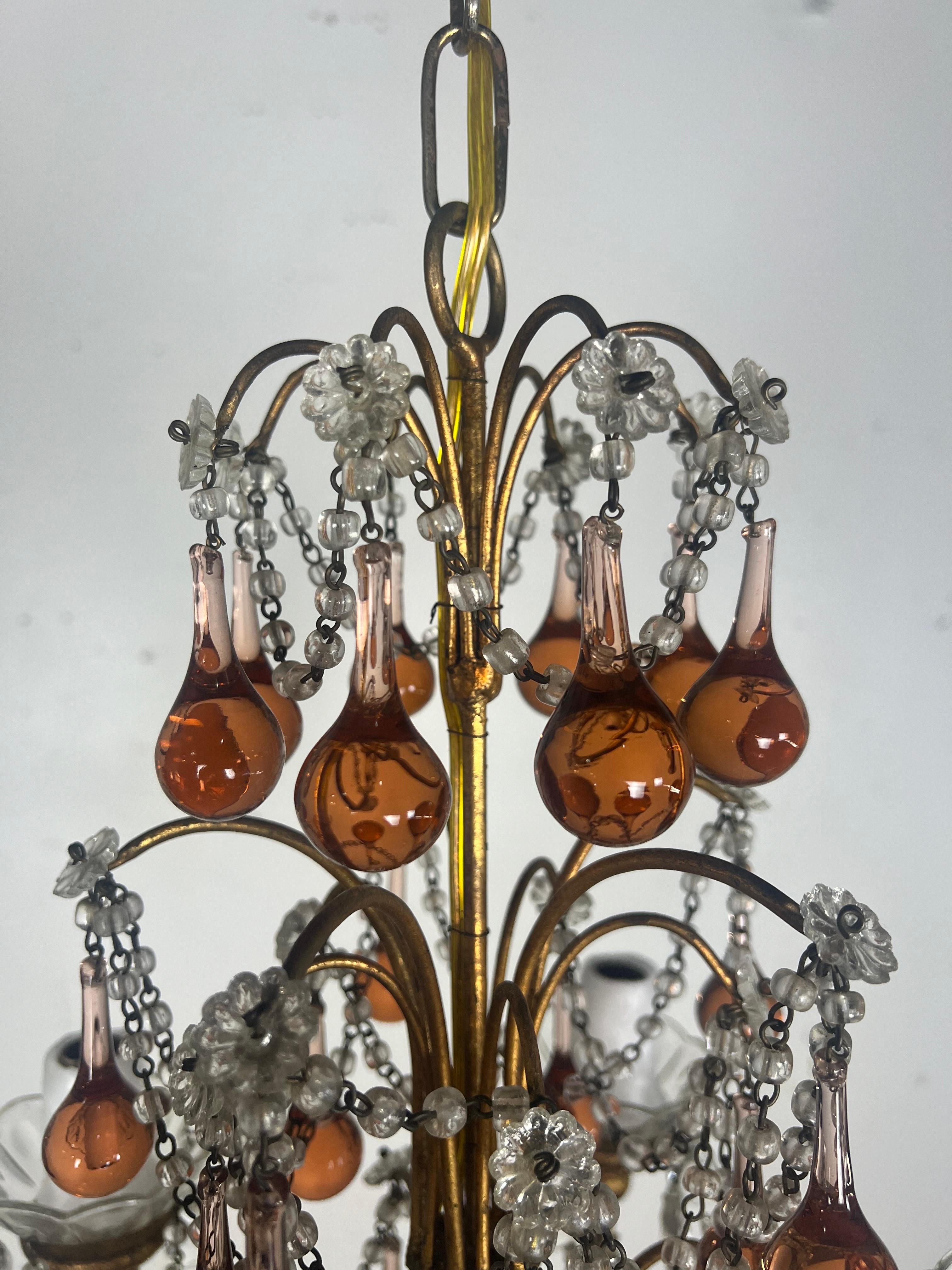 Araña de cinco luces de cuentas de cristal ámbar C. 1930 Rococó en venta