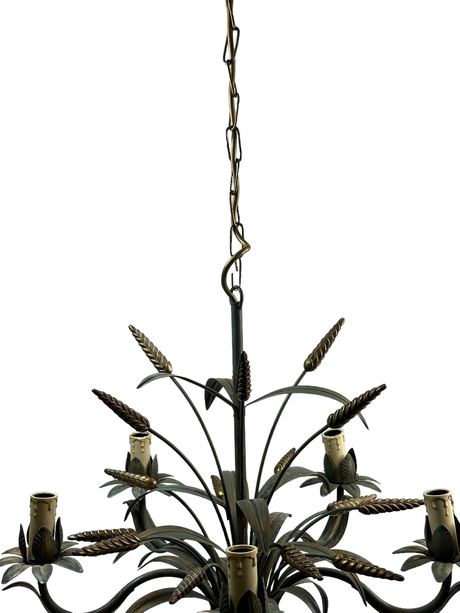 Five-Light Gilt Verdigris Metal Wheat Sheaf Tole Chandelier Coco Chanel Style In Good Condition For Sale In Nuernberg, DE