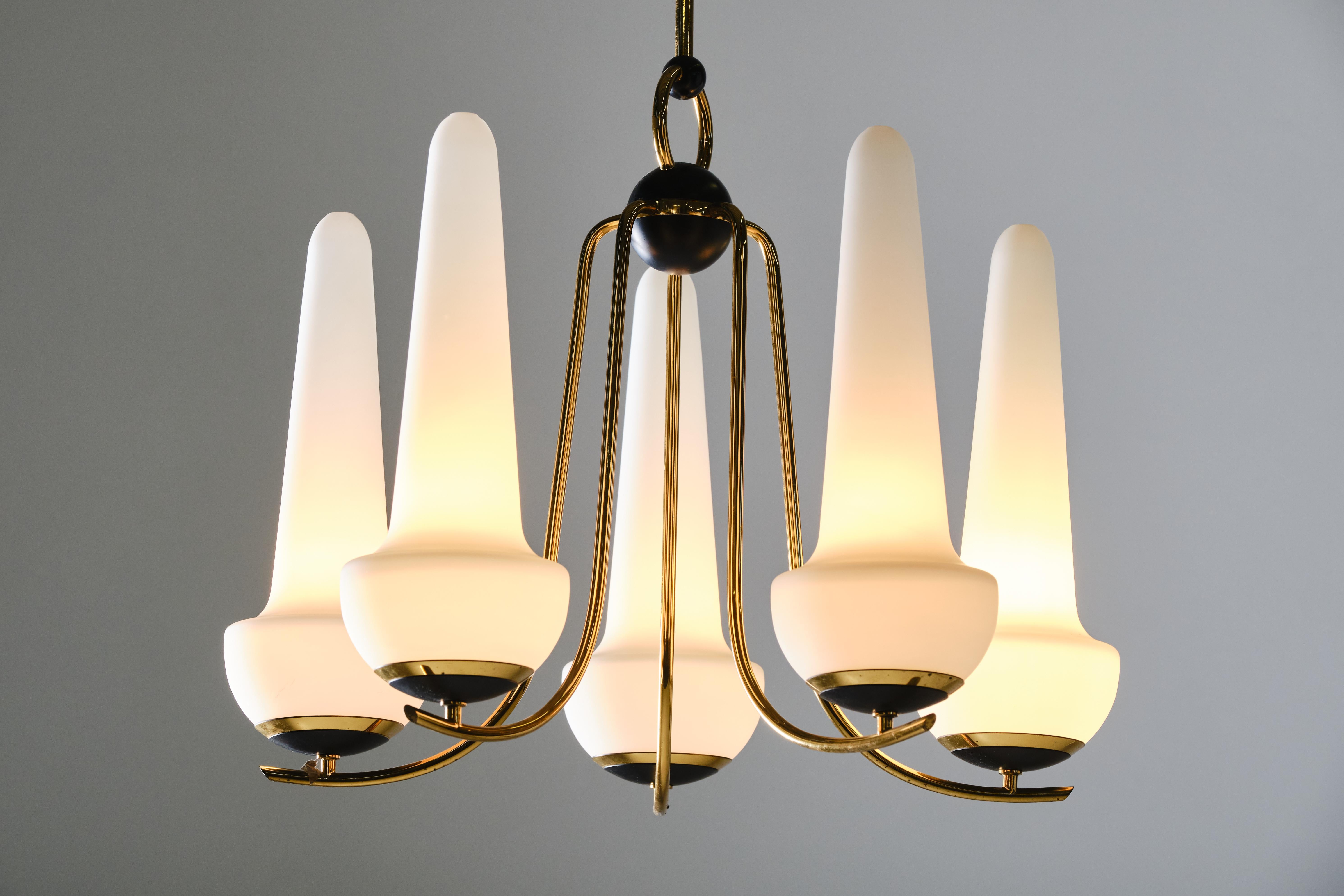 Mid-Century Modern Five Lights Chandelier in Opaline Glass and Brass For Sale
