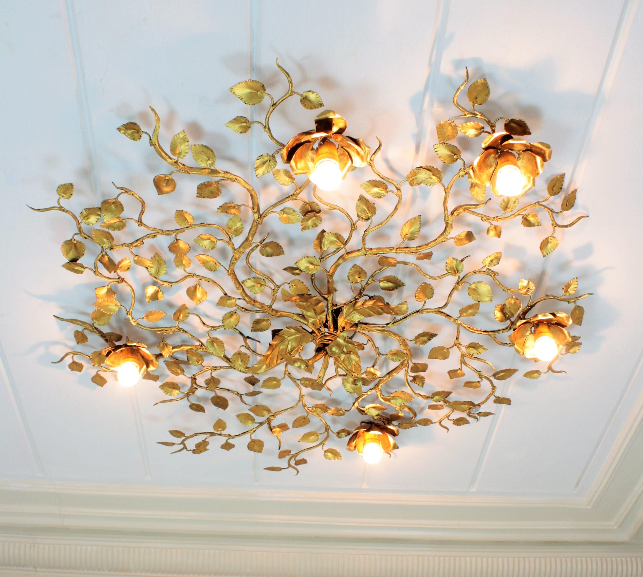 Mid-20th Century Five Lights Gilt Iron Ornate Flower Bush Ceiling Light Fixture or Wall Light