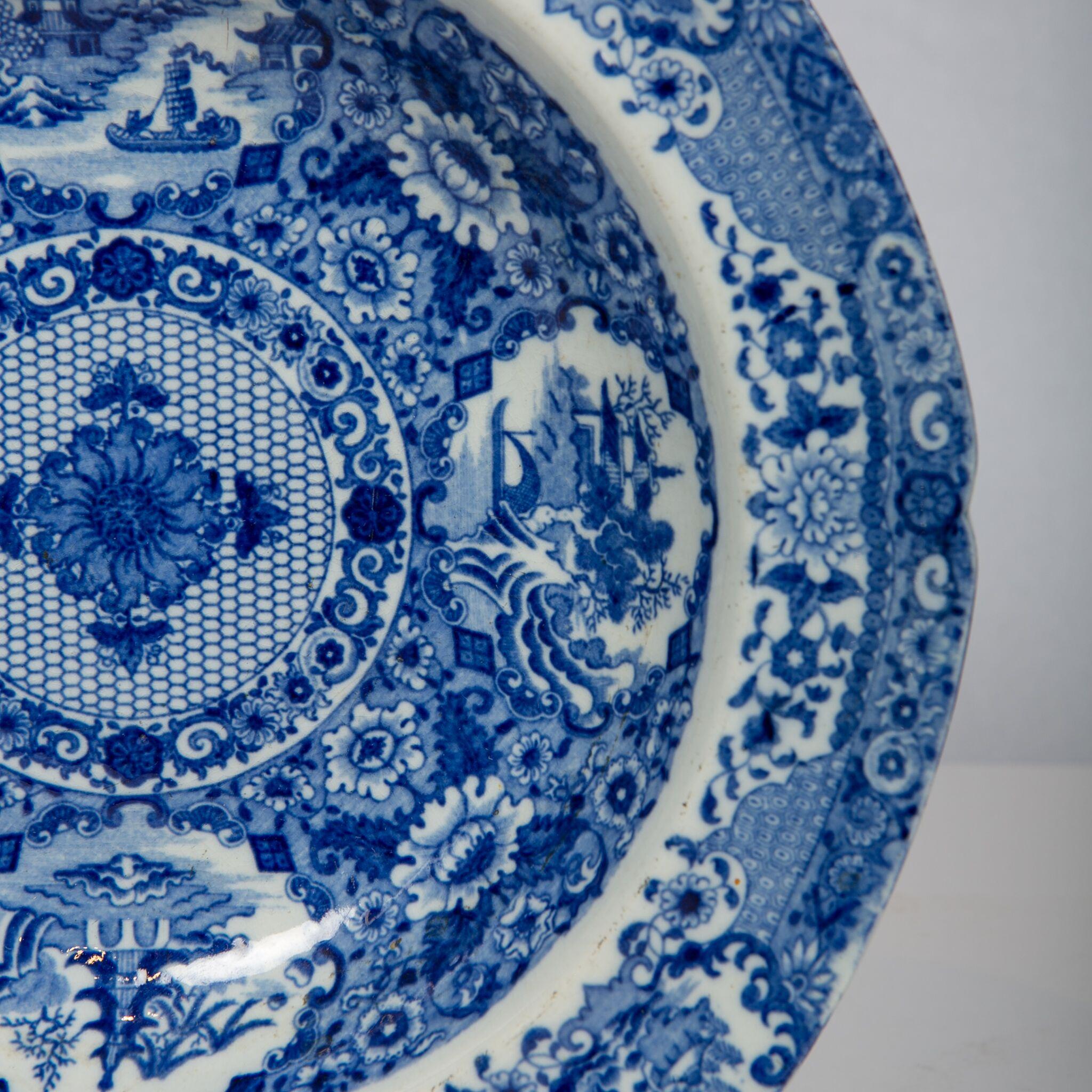 English Five Net Pattern Blue and White Dishes Made Staffordshire England, circa 1820