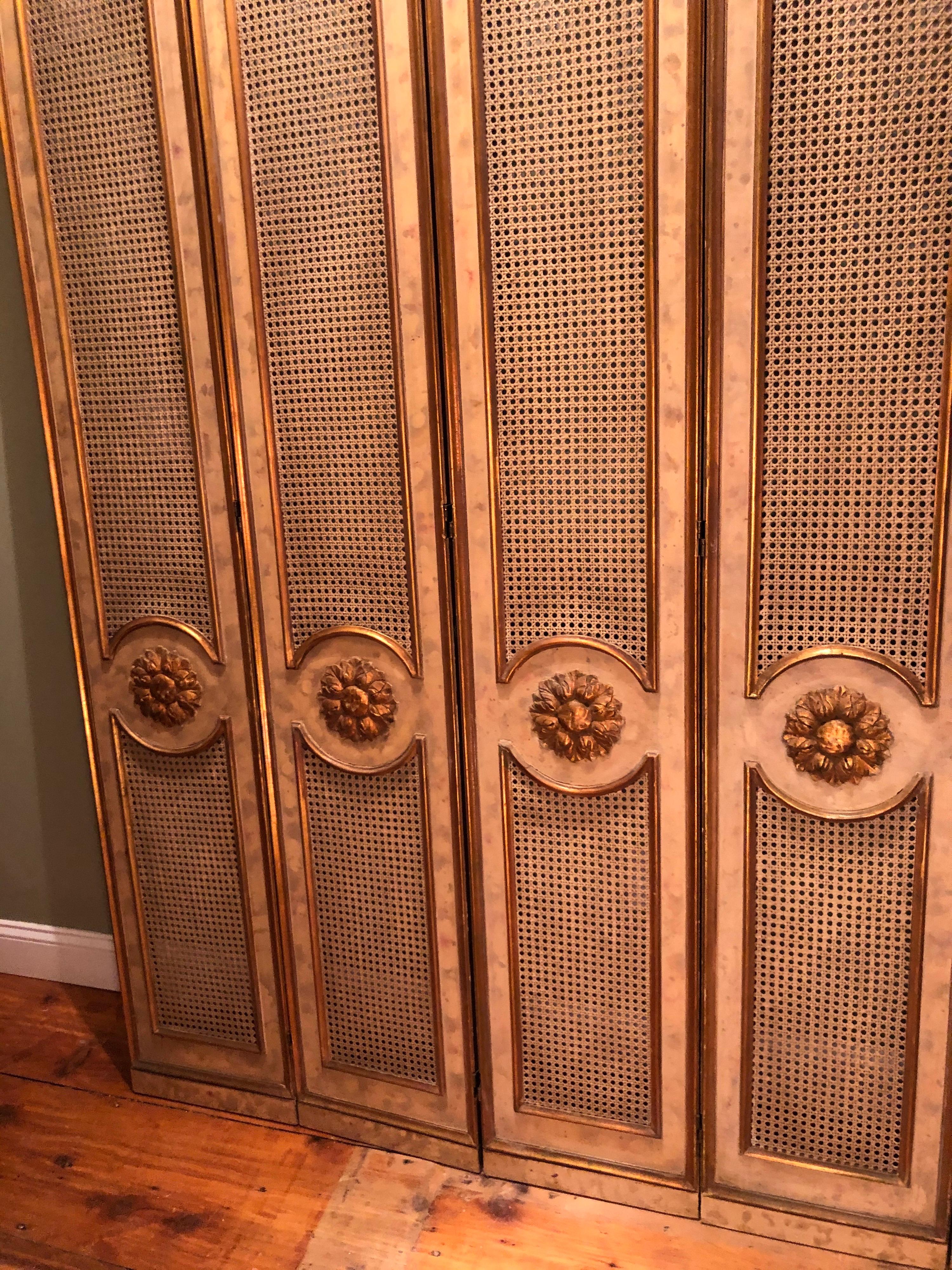 Five-Paneled French Gilt Folding Screen In Good Condition For Sale In Redding, CT