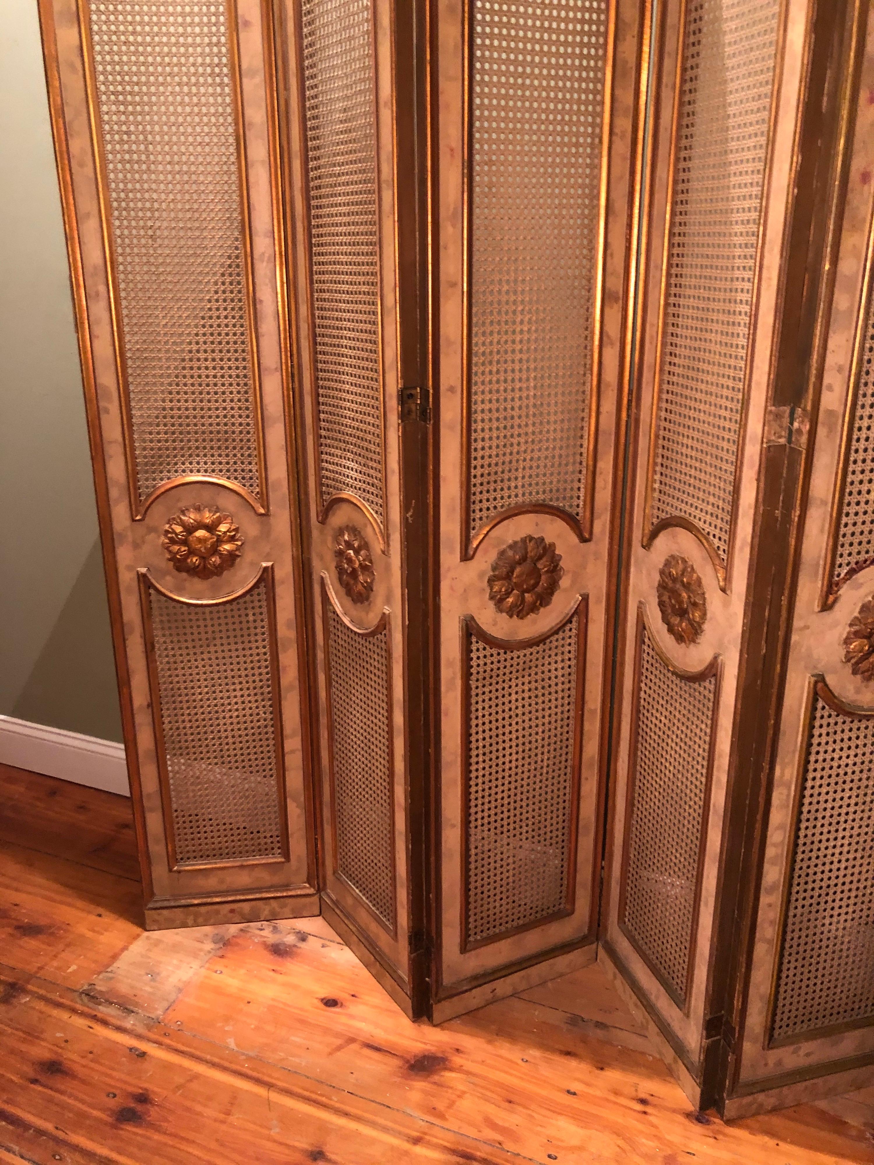 Five-Paneled French Gilt Folding Screen For Sale 3