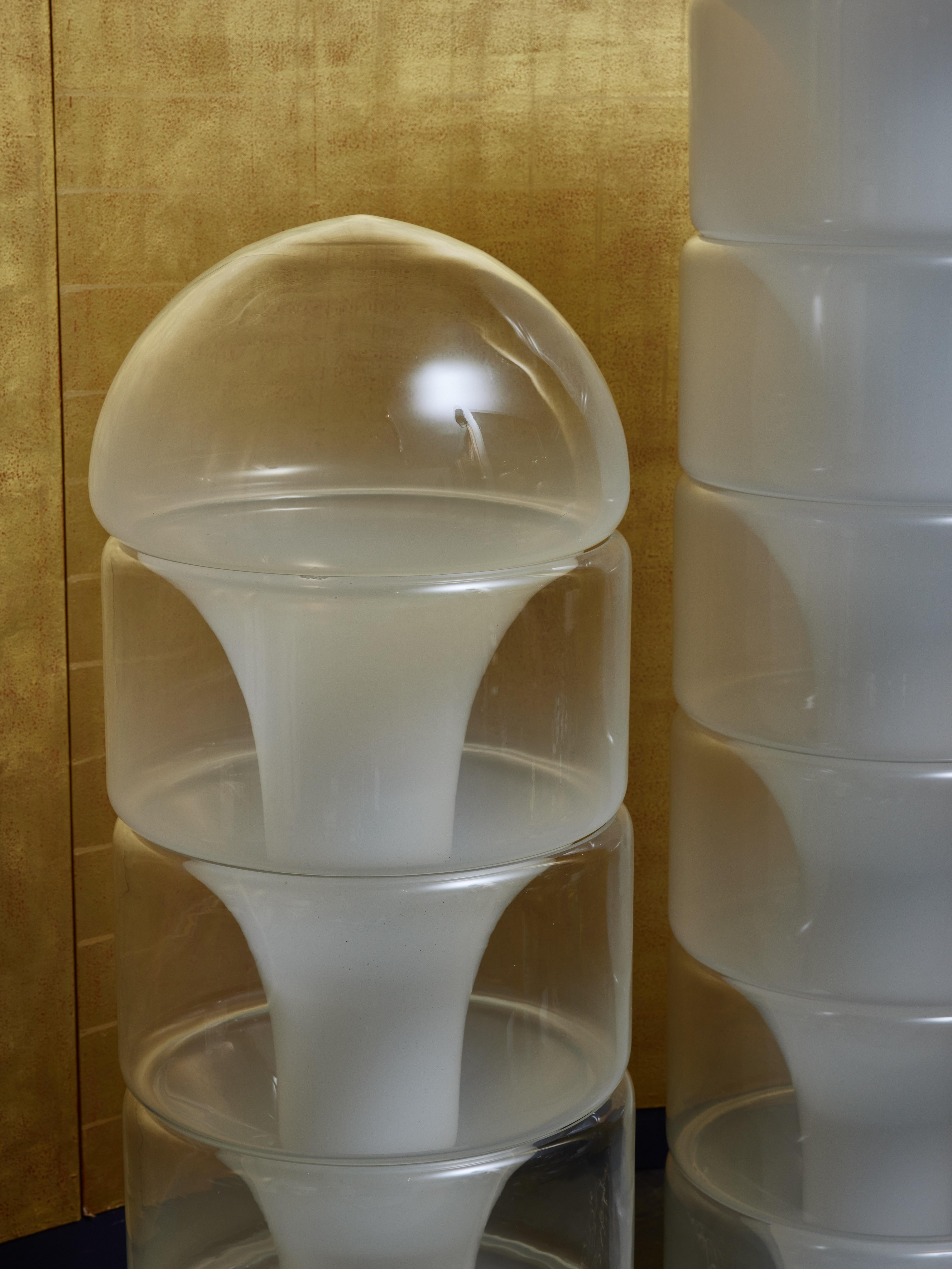Five Parts Sfumato Floor Lamp by Carlo Nason for Mazzega In Good Condition For Sale In Saint-Ouen, IDF