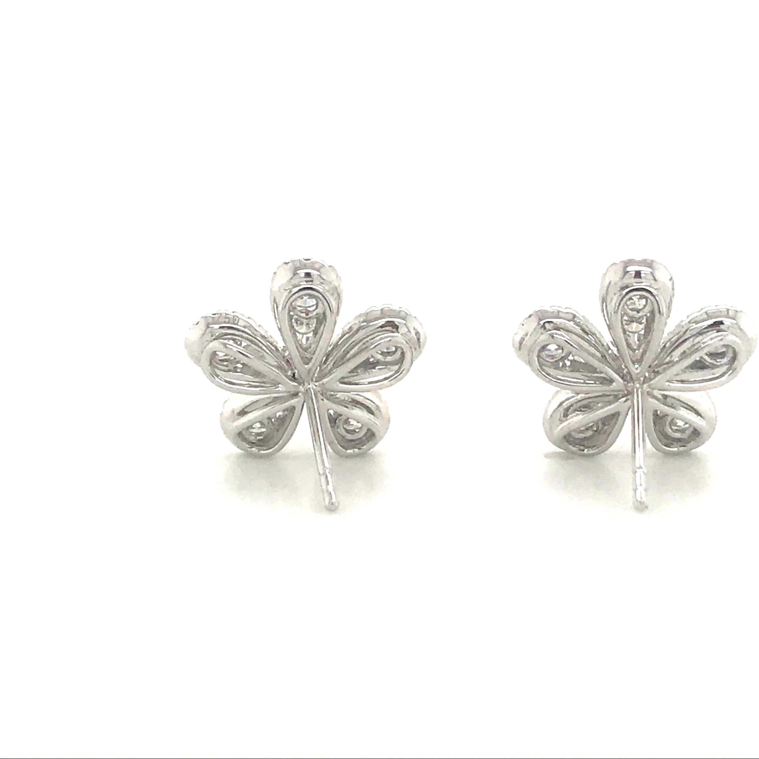 Round Cut Five-Petal Diamond Flower Stud Earrings 1.36 Carat 18 Karat White Gold For Sale