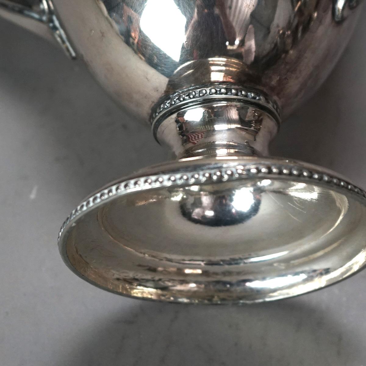 Juego de té antiguo de cinco piezas bañado en plata C1890 en venta 5