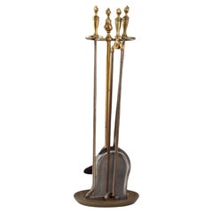 Ensemble d'outils de cheminée en bronze doré de cinq pièces