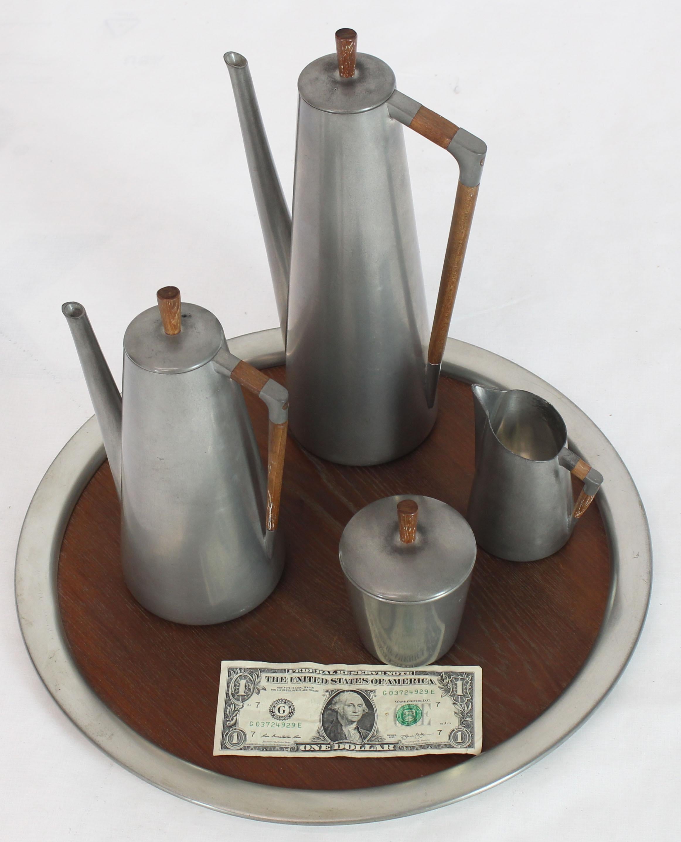 Five Pieces Mid-Century Modern Tea Coffee Set by Royal Holland Pewter Teak For Sale 8