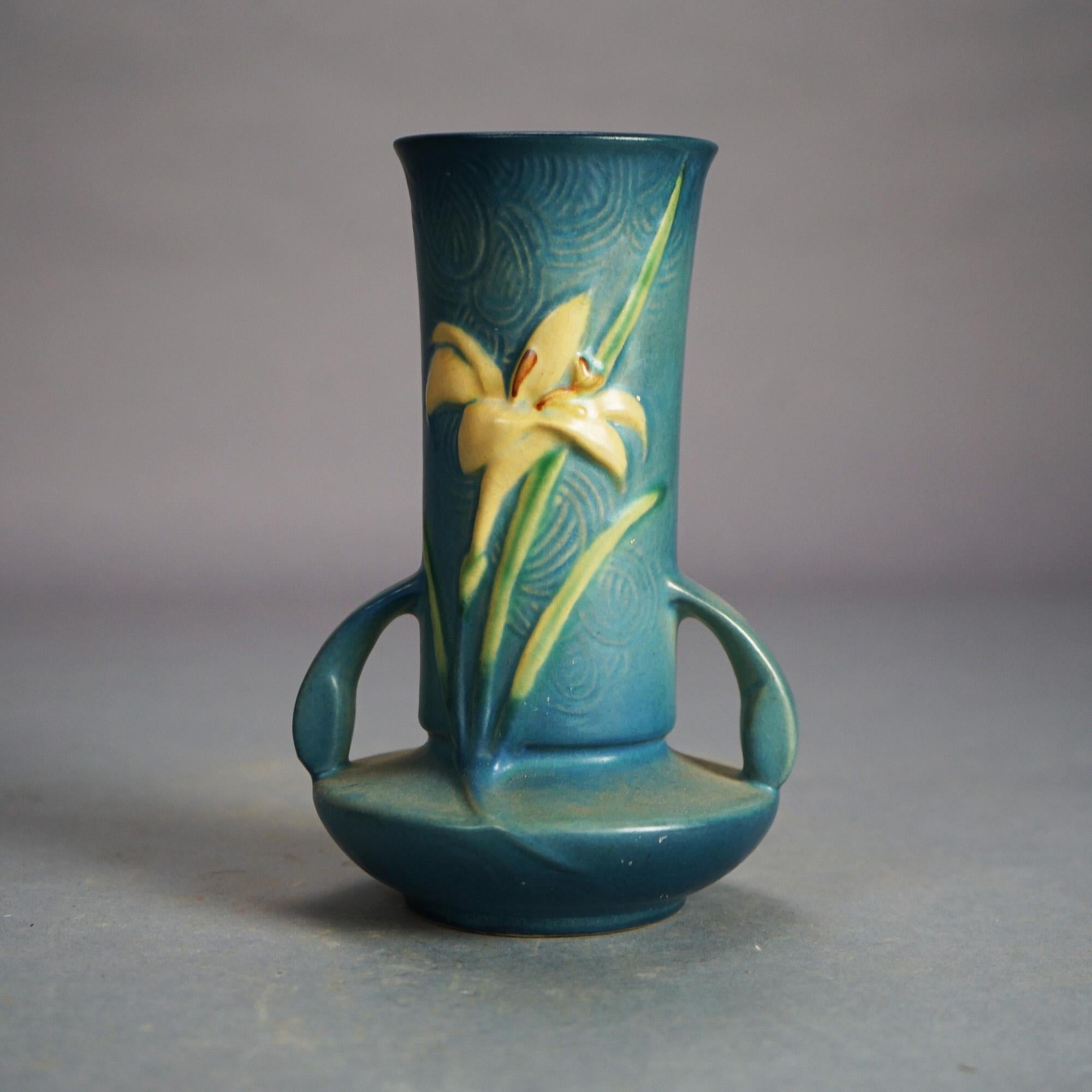 Five Pieces of Roseville Art Pottery, Zephyr Lily in Blue,  20thC In Good Condition In Big Flats, NY