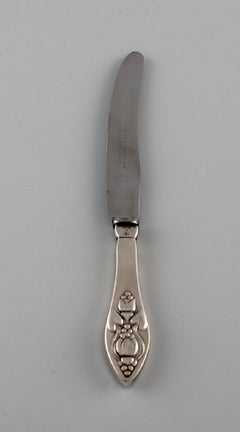 Five Rare and Antique Georg Jensen Bell Lunch Knives in Sterling Silver