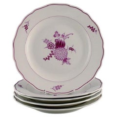 Five Rare Meissen Dinner Plates in Hand-Painted Porcelain with Purple Flowers