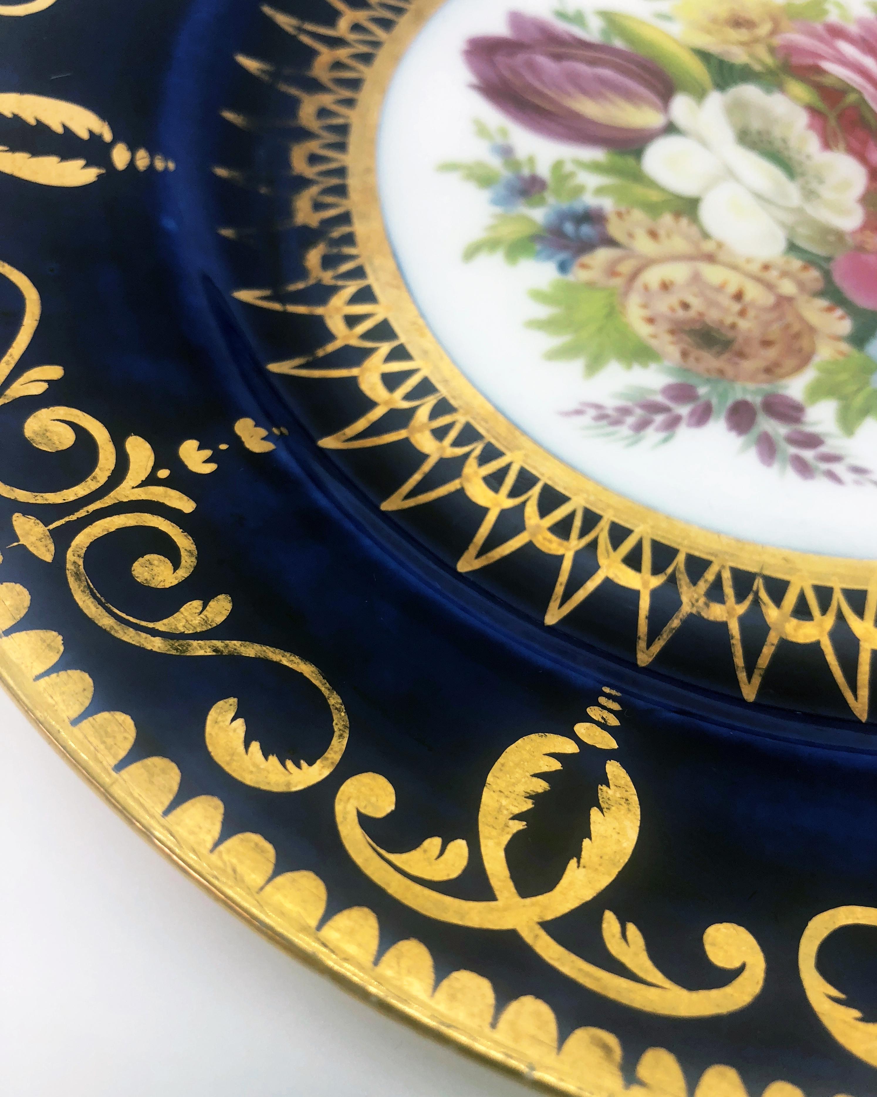 Early 19th Century Five Regency Hand Painted Porcelain Plates by Coalport, circa 1805 For Sale