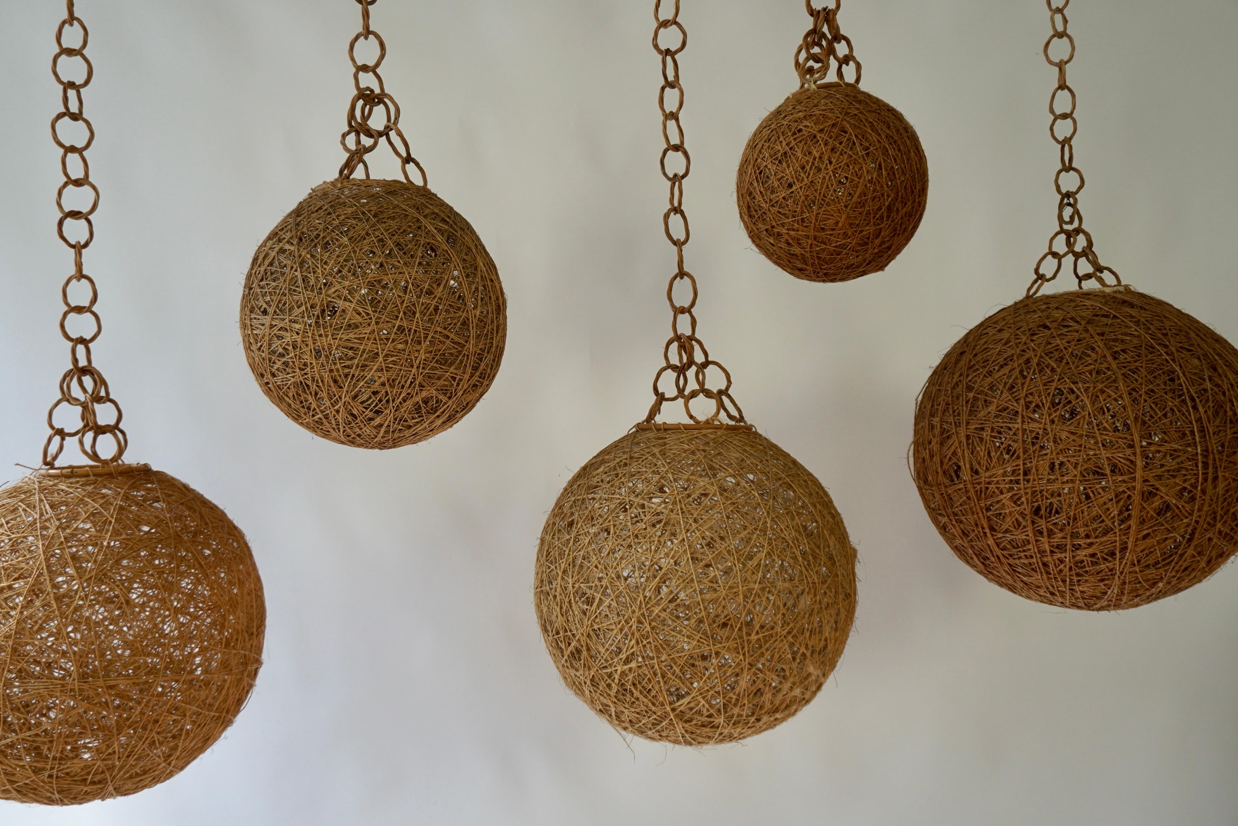 Five Rope Ball Pendant Lights, 1970s In Good Condition For Sale In Antwerp, BE