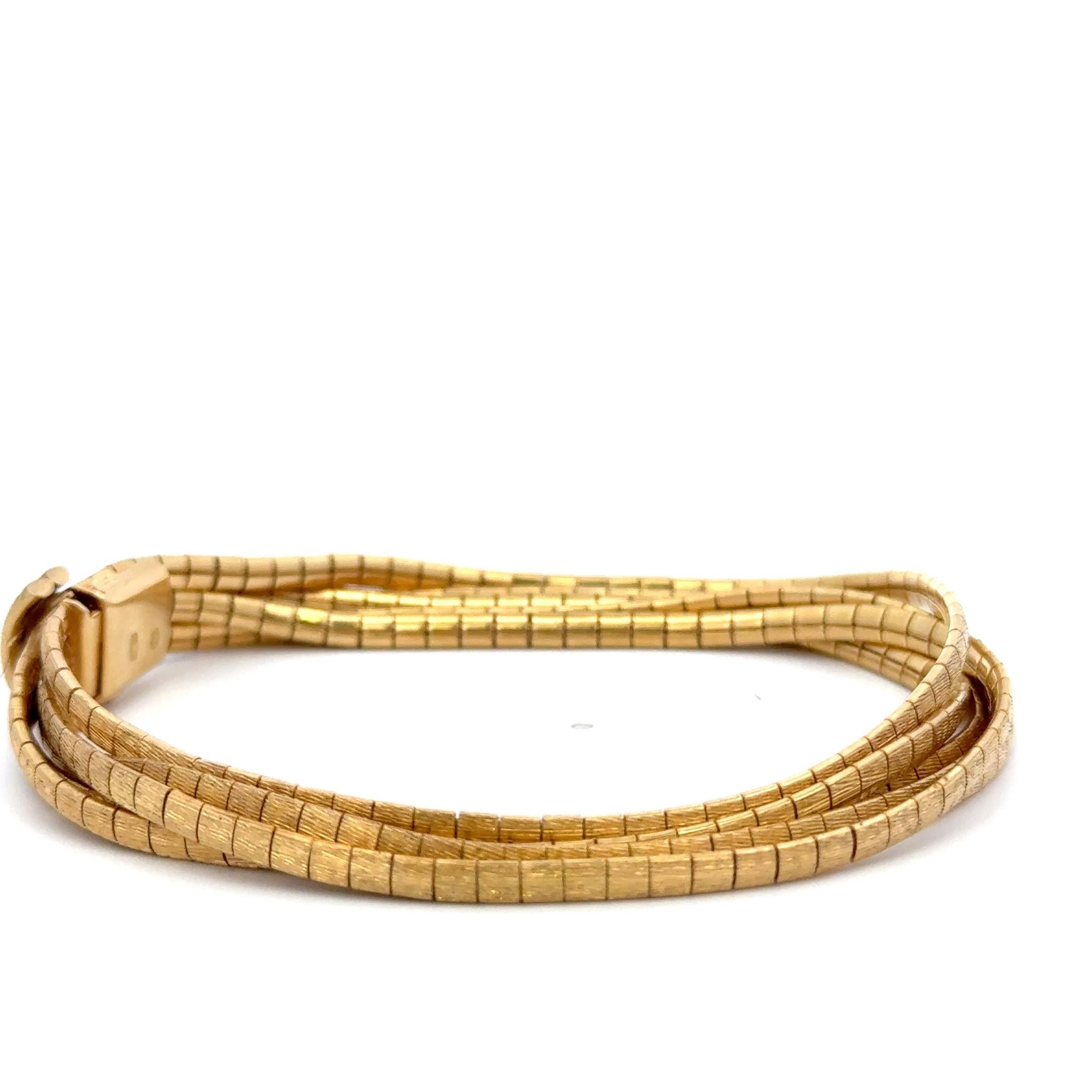 Bracelet à cinq rangs, fini brossé, en or jaune 18 carats 37,8 grammes en vente 2