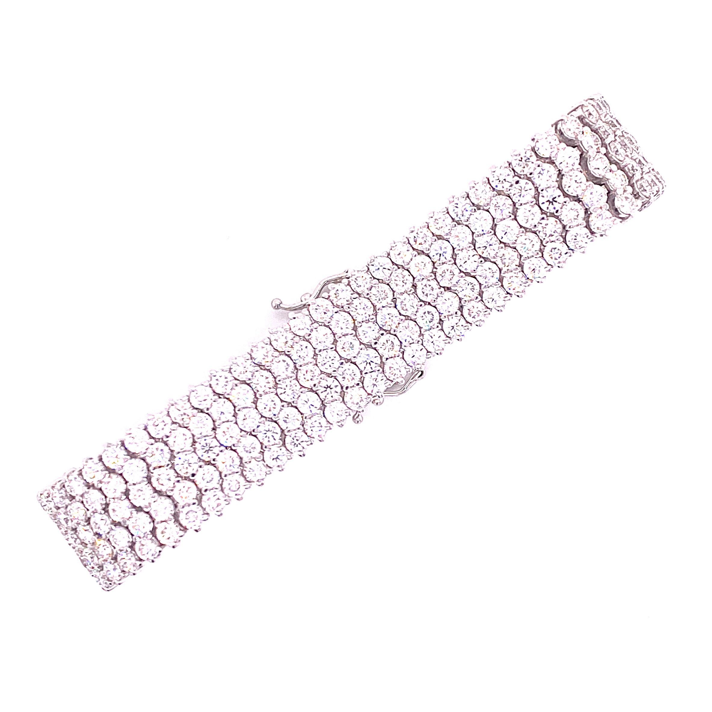 Modern Five-Row Diamond 18 Karat White Gold Flexible Link Tennis Bracelet