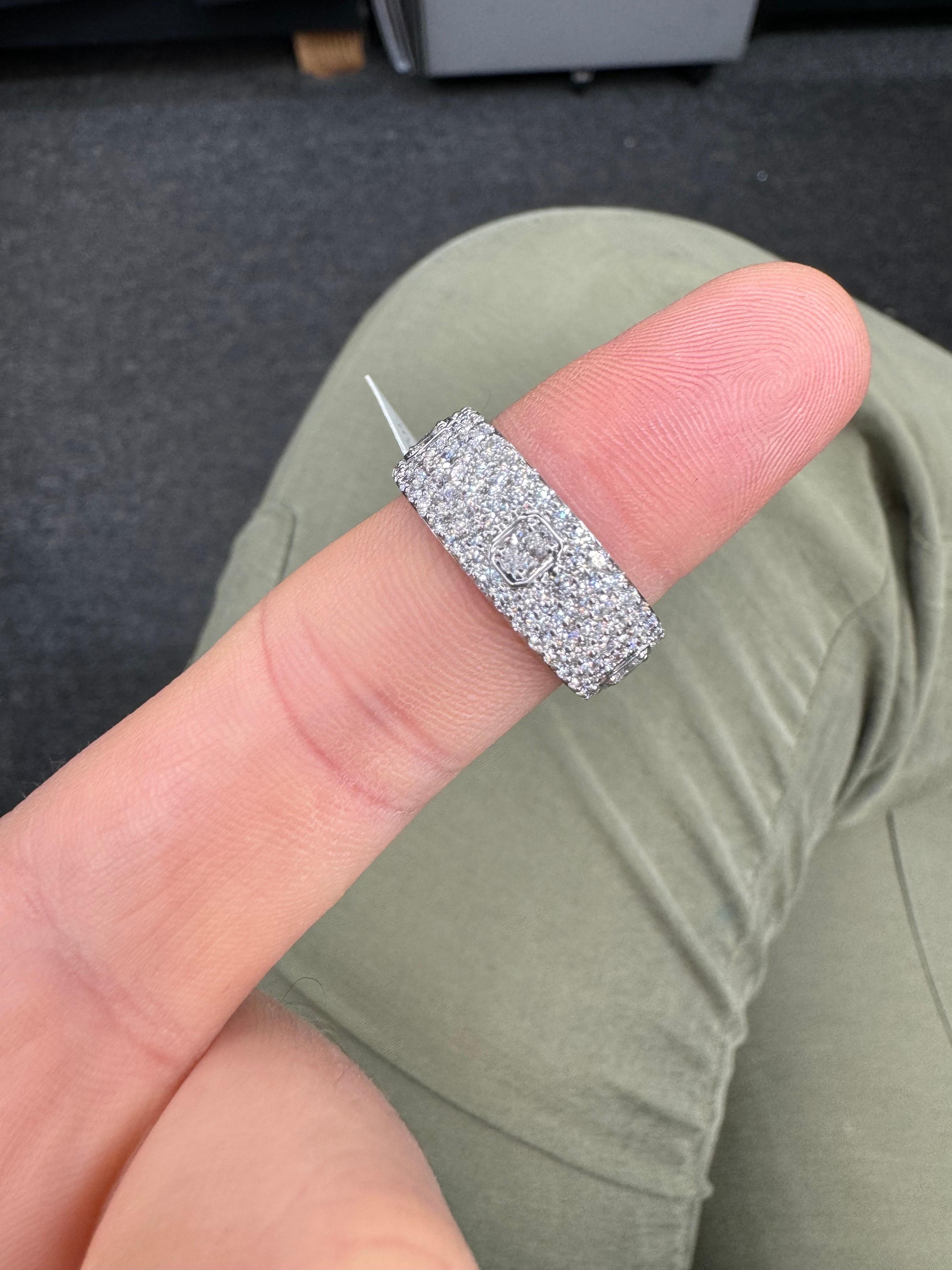 Women's Five Row Round & Oval Cut Diamond Band Ring 2.54 Carats 18 Karat White Gold For Sale