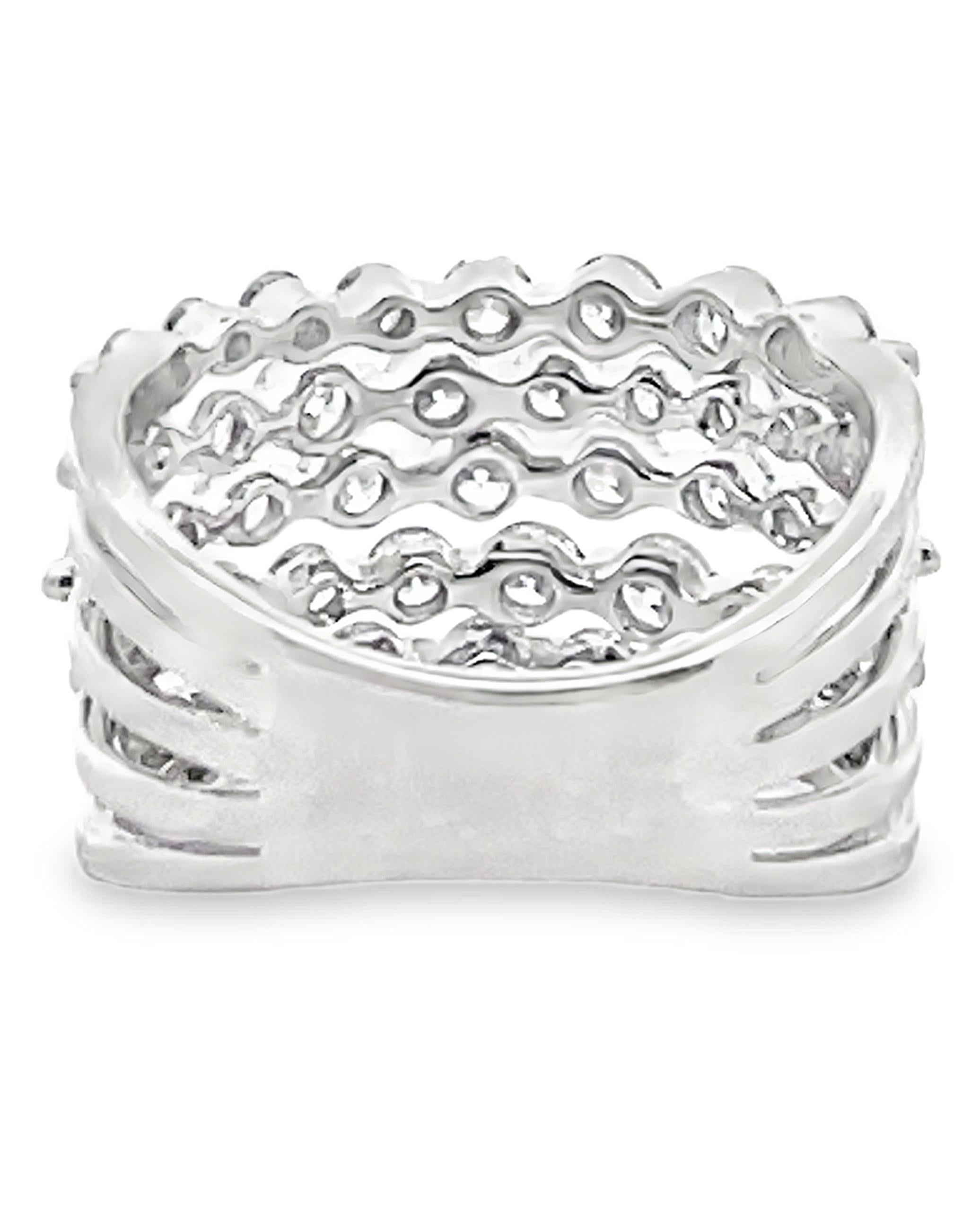 Fünf Reihen breiter Ring aus 14K Weißgold mit runden Diamanten 2,26 Karat (Zeitgenössisch) im Angebot