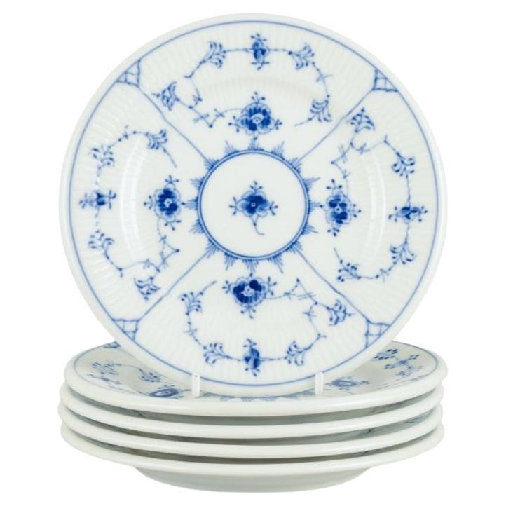Five Royal Copenhagen Blue Fluted Plain Plates in Hand Painted Porcelain 