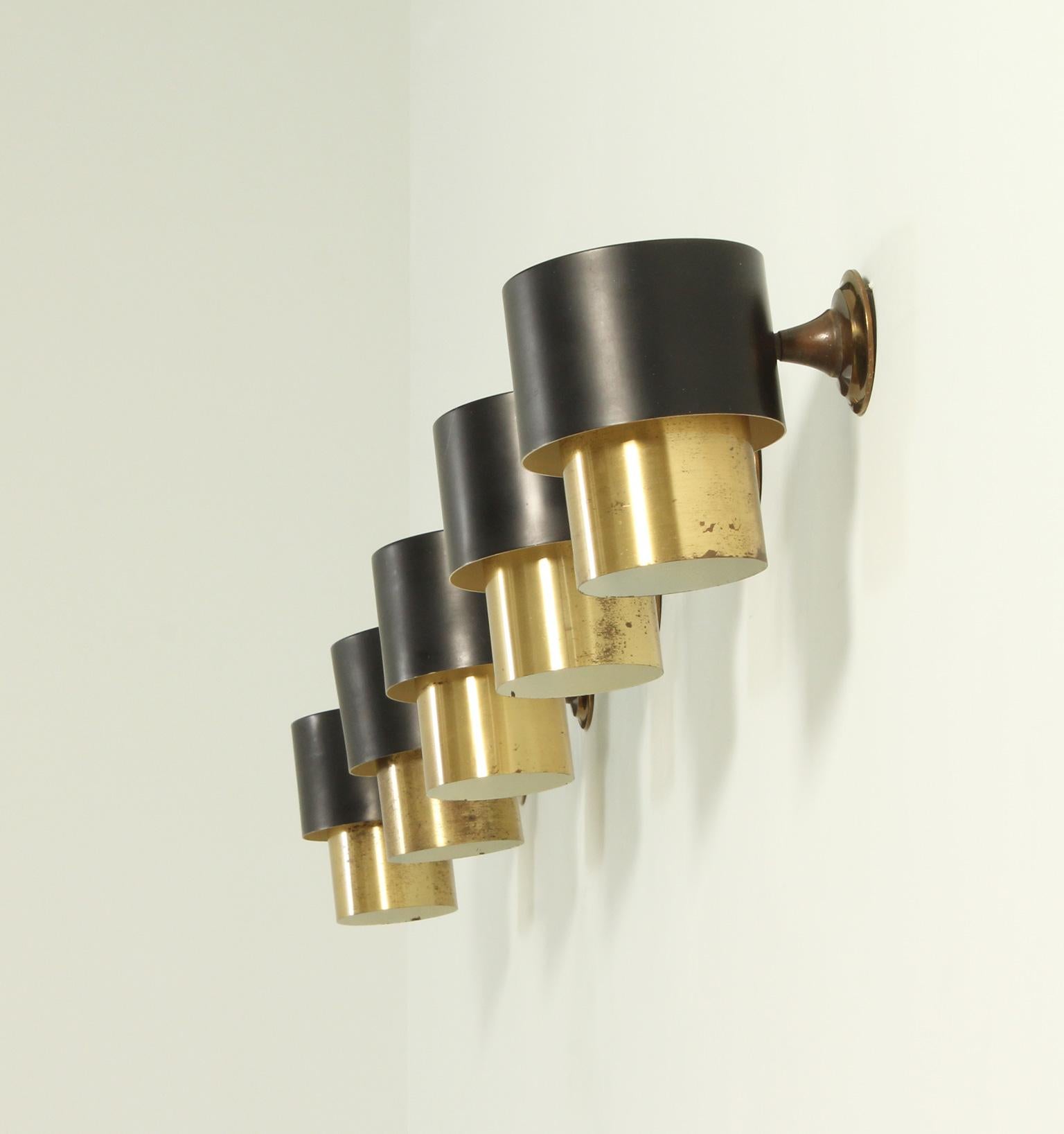 Five Scandinavian Sconces in Brass and Metal, 1960's For Sale 7