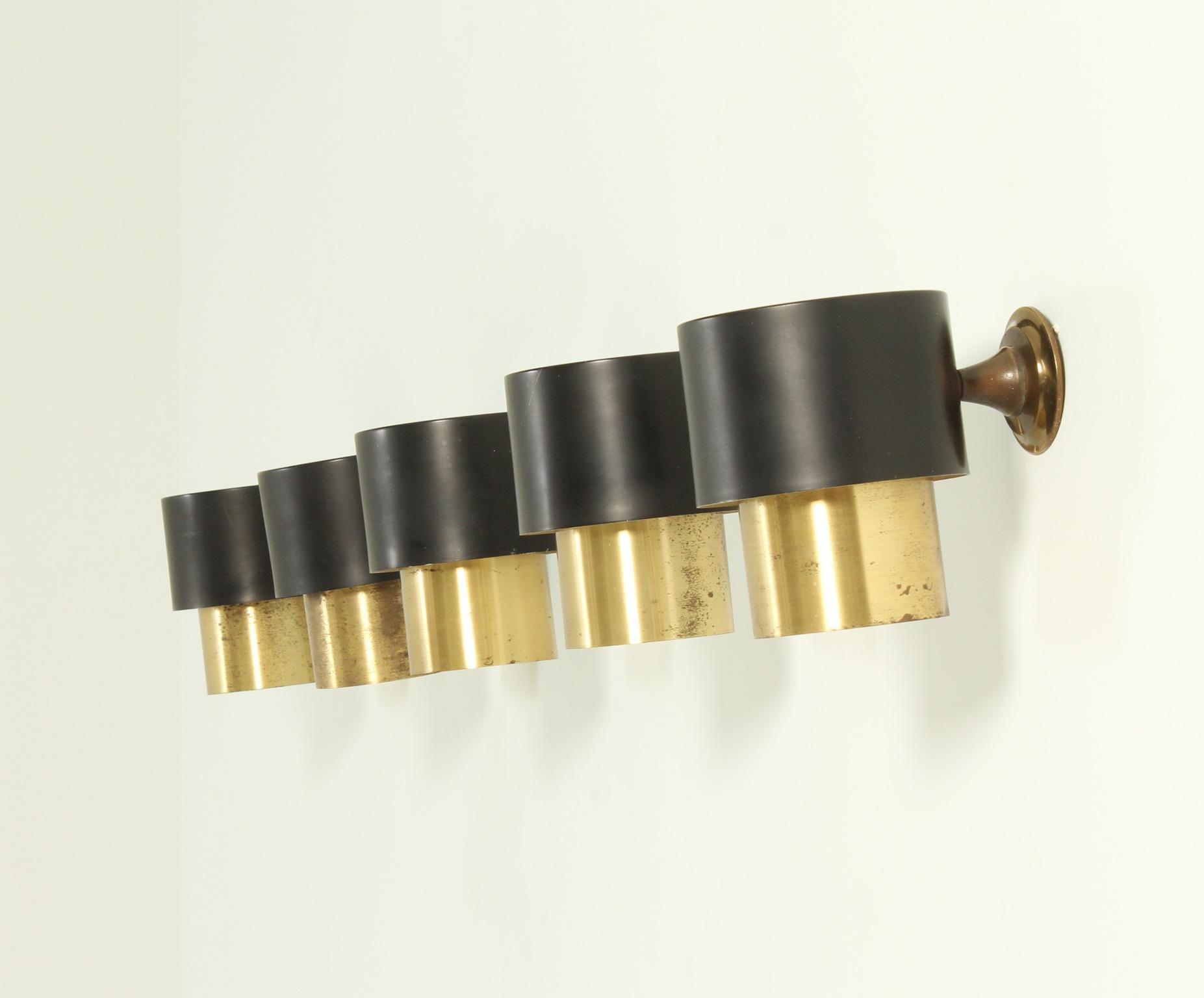 Five Scandinavian Sconces in Brass and Metal, 1960's For Sale 2